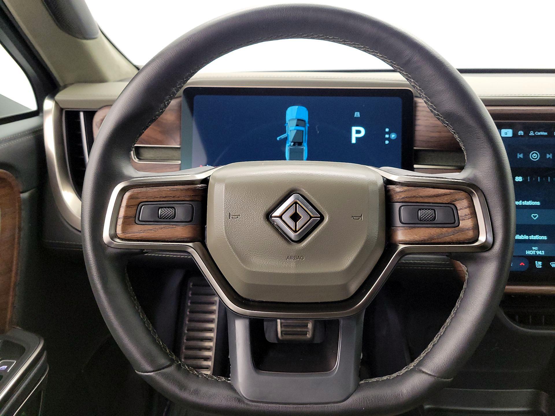 Thumbnail: 2022 Rivian R1T - 10