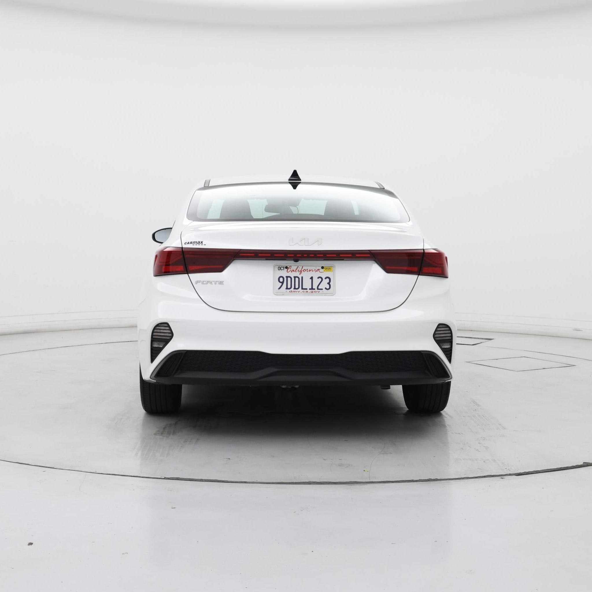 Thumbnail: 2023 Kia Forte - 6