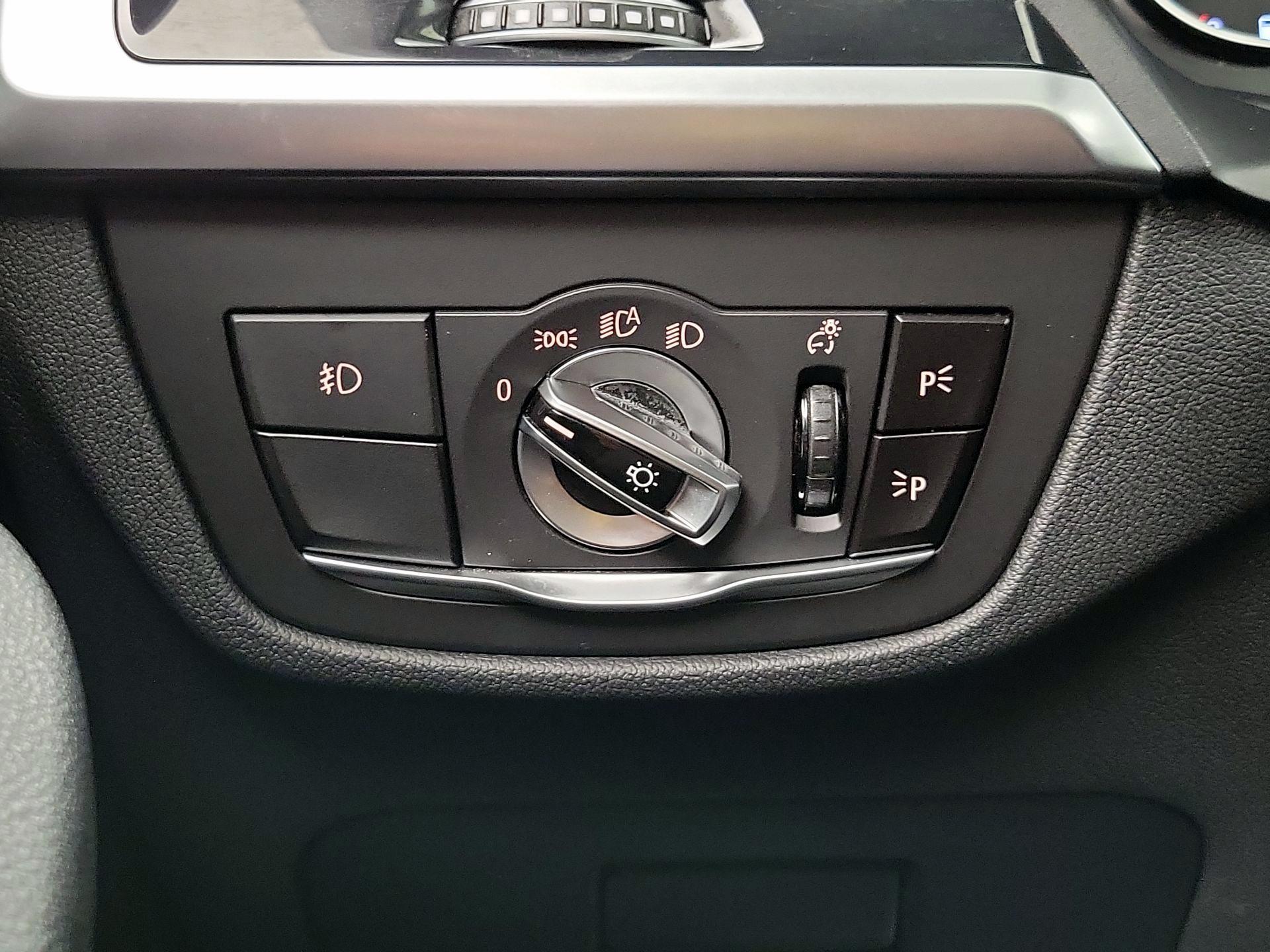 Thumbnail: 2019 BMW X3 - 13