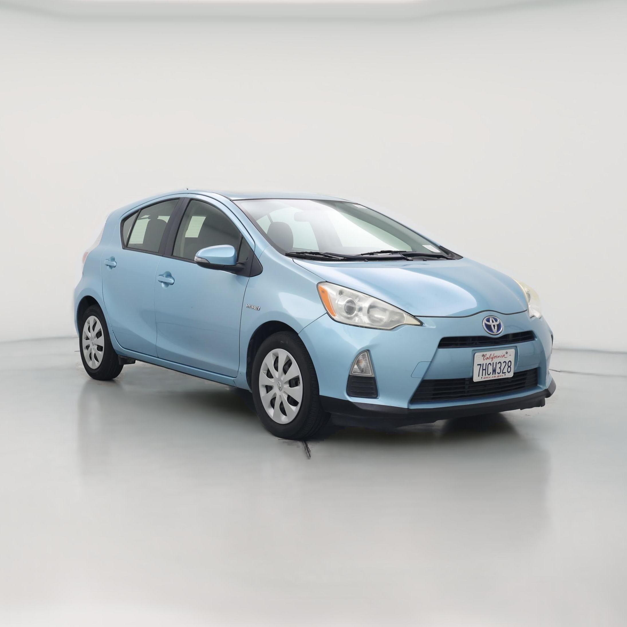 Thumbnail: 2014 Toyota Prius c - 1