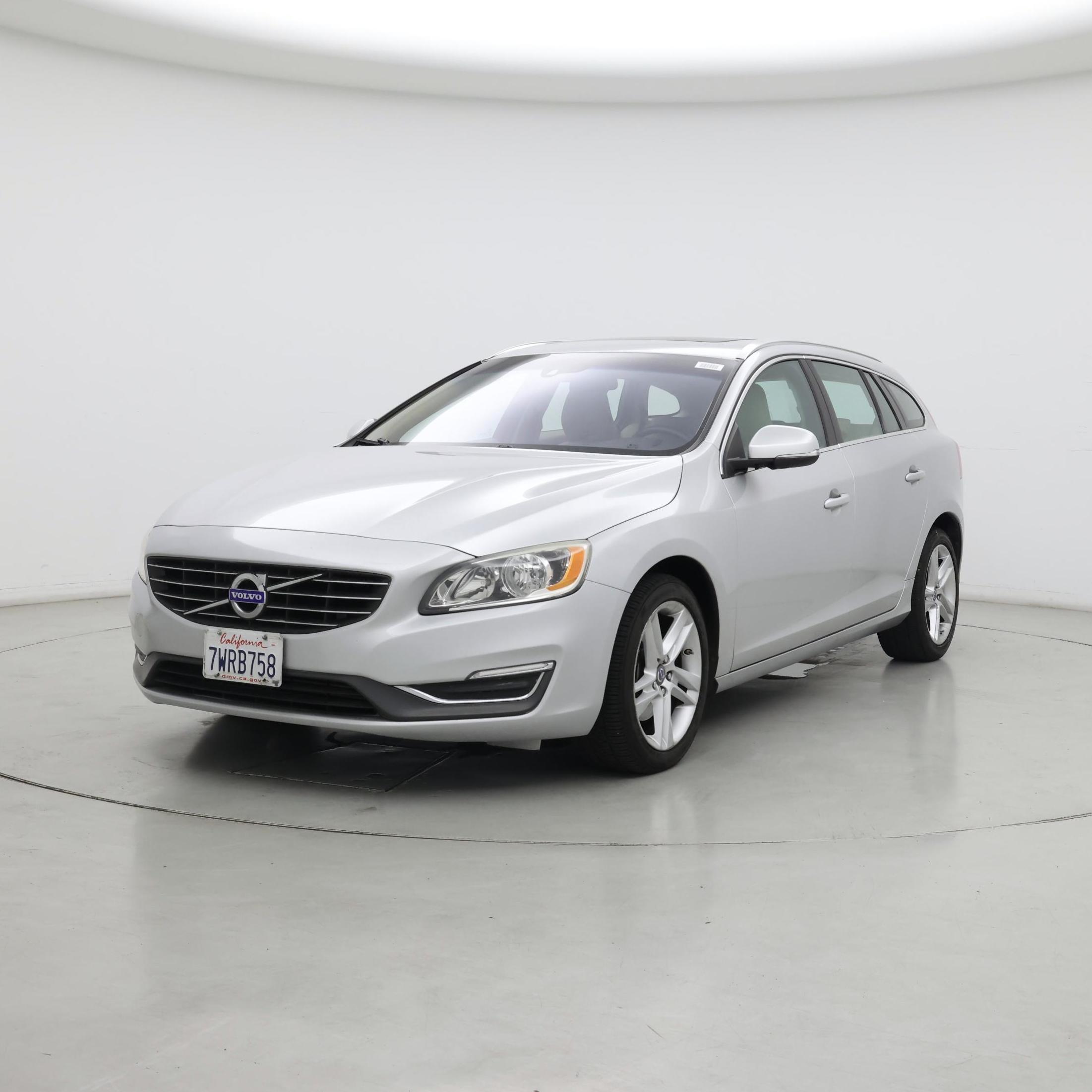 Thumbnail: 2015 Volvo V60 - 4