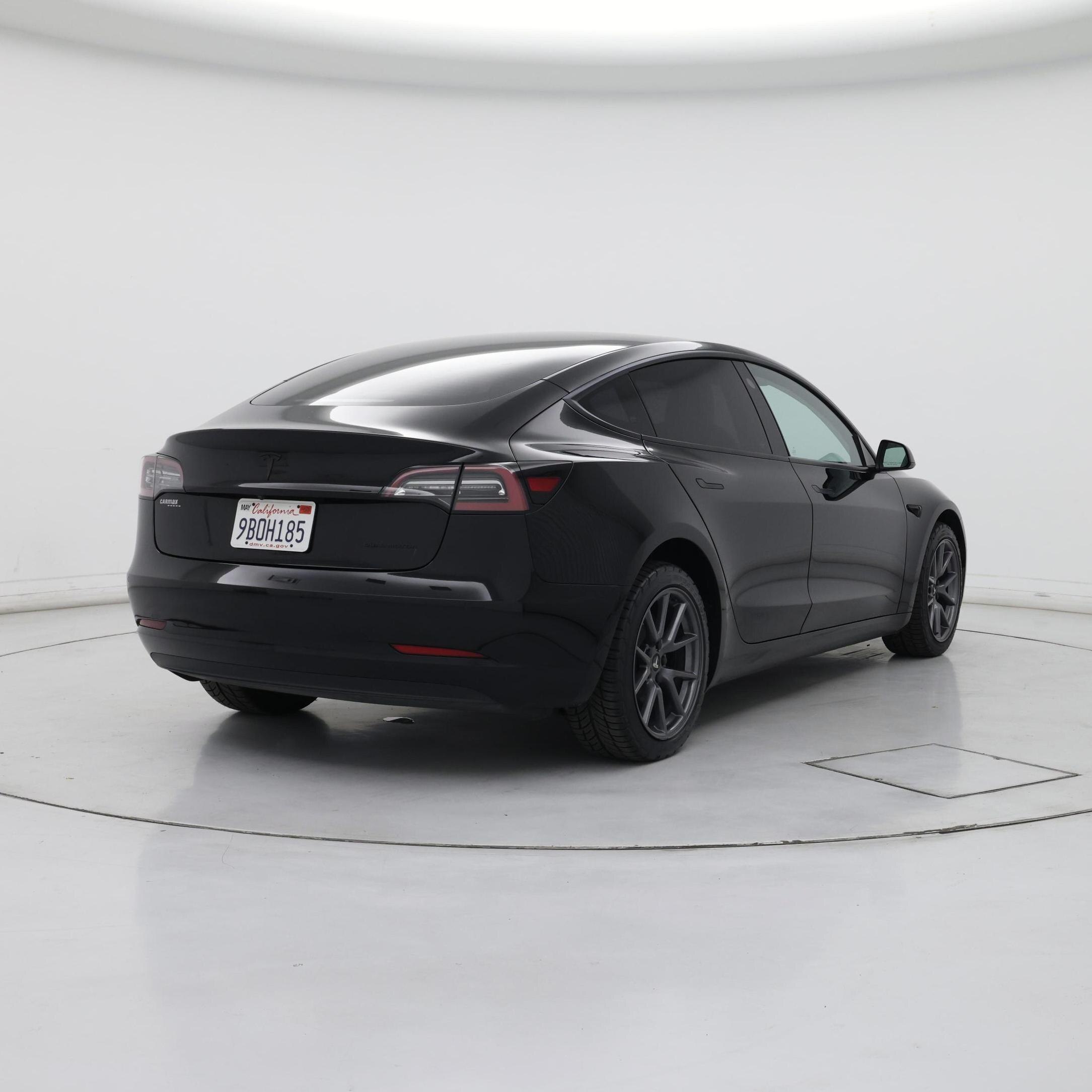 Thumbnail: 2022 Tesla Model 3 - 8