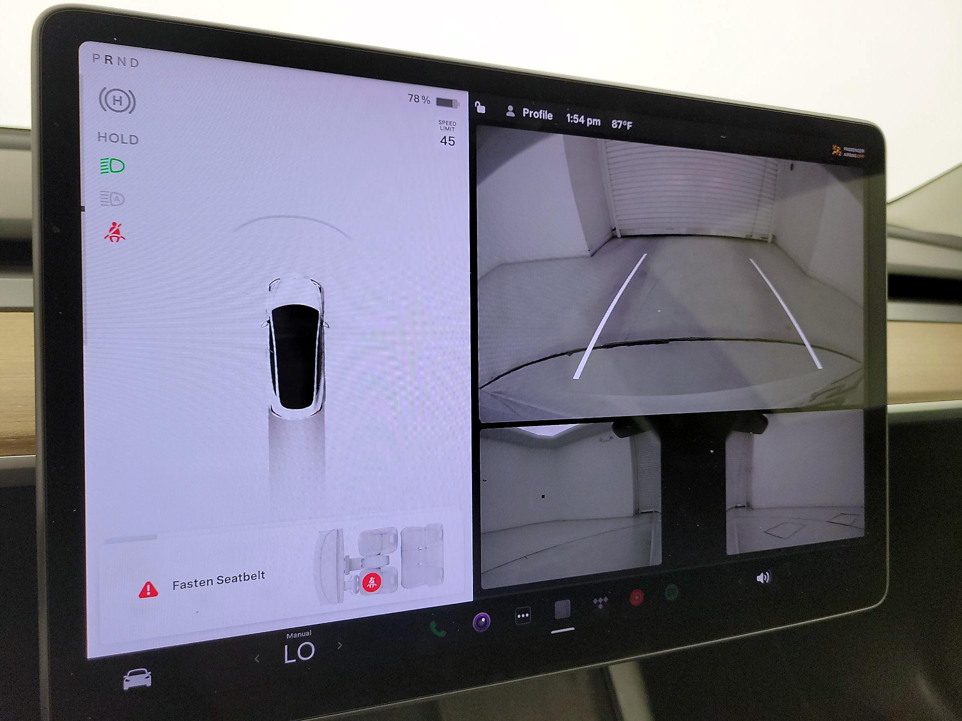 Thumbnail: 2022 Tesla Model 3 - 14