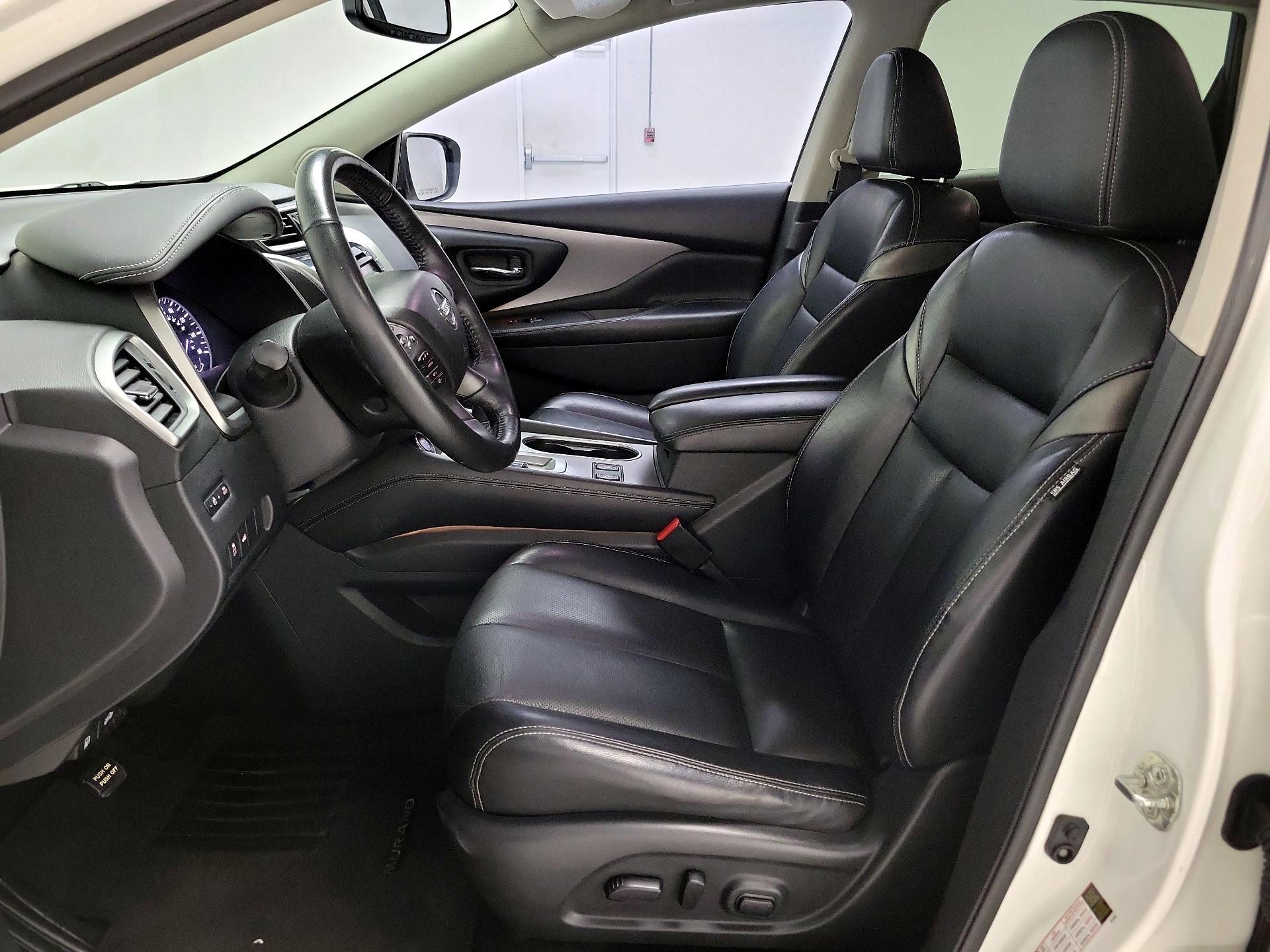 Thumbnail: 2019 Nissan Murano - 11