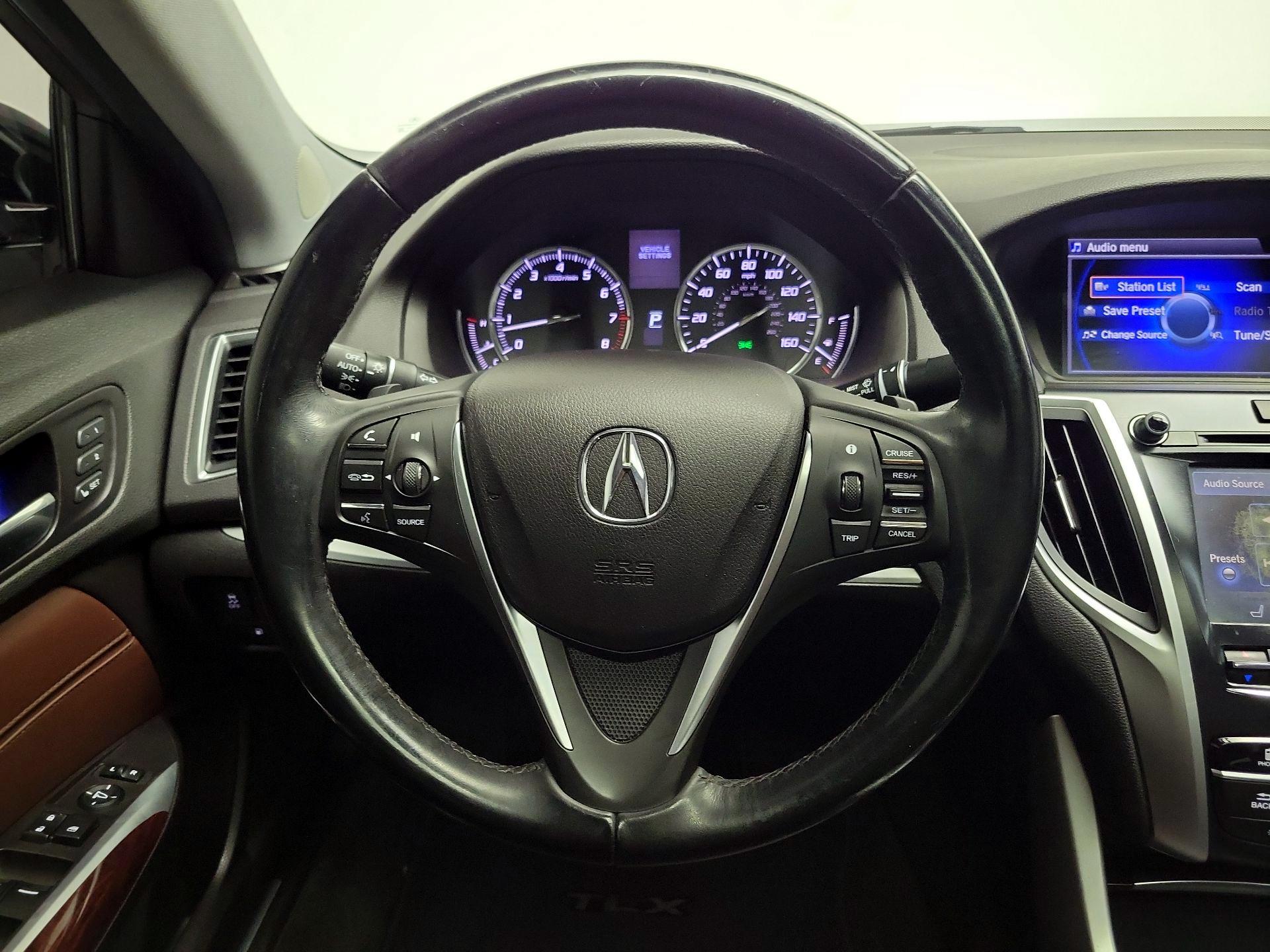 Thumbnail: 2015 Acura TLX - 10