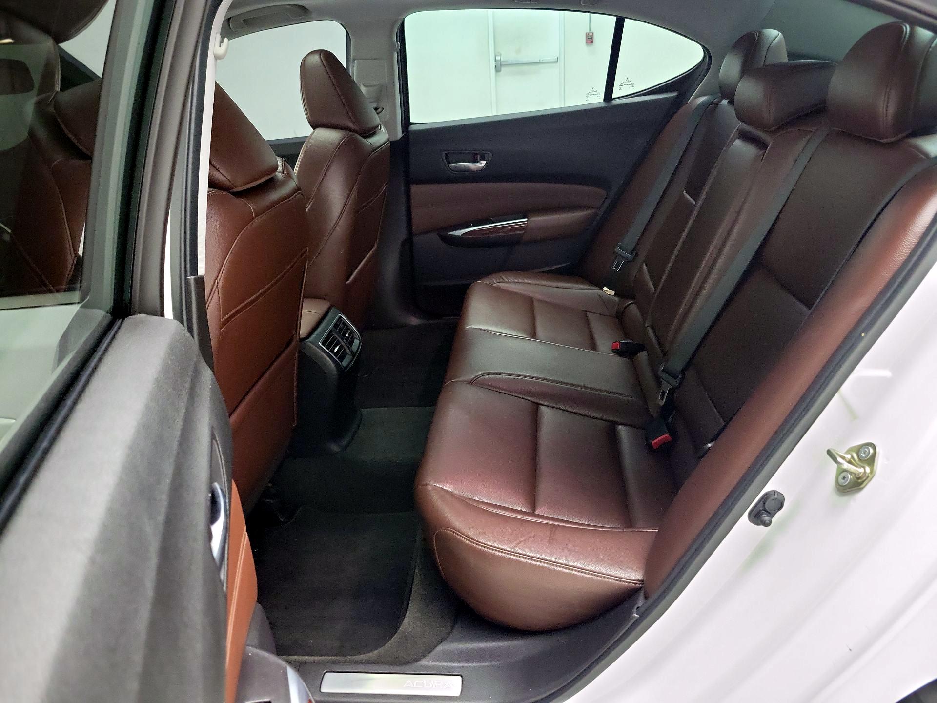 Thumbnail: 2015 Acura TLX - 20