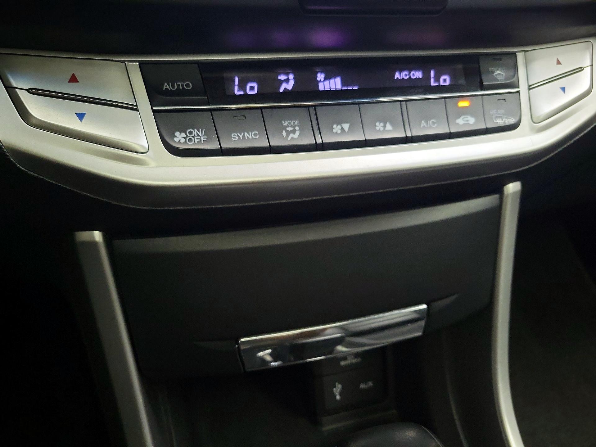Thumbnail: 2013 Honda Accord - 16