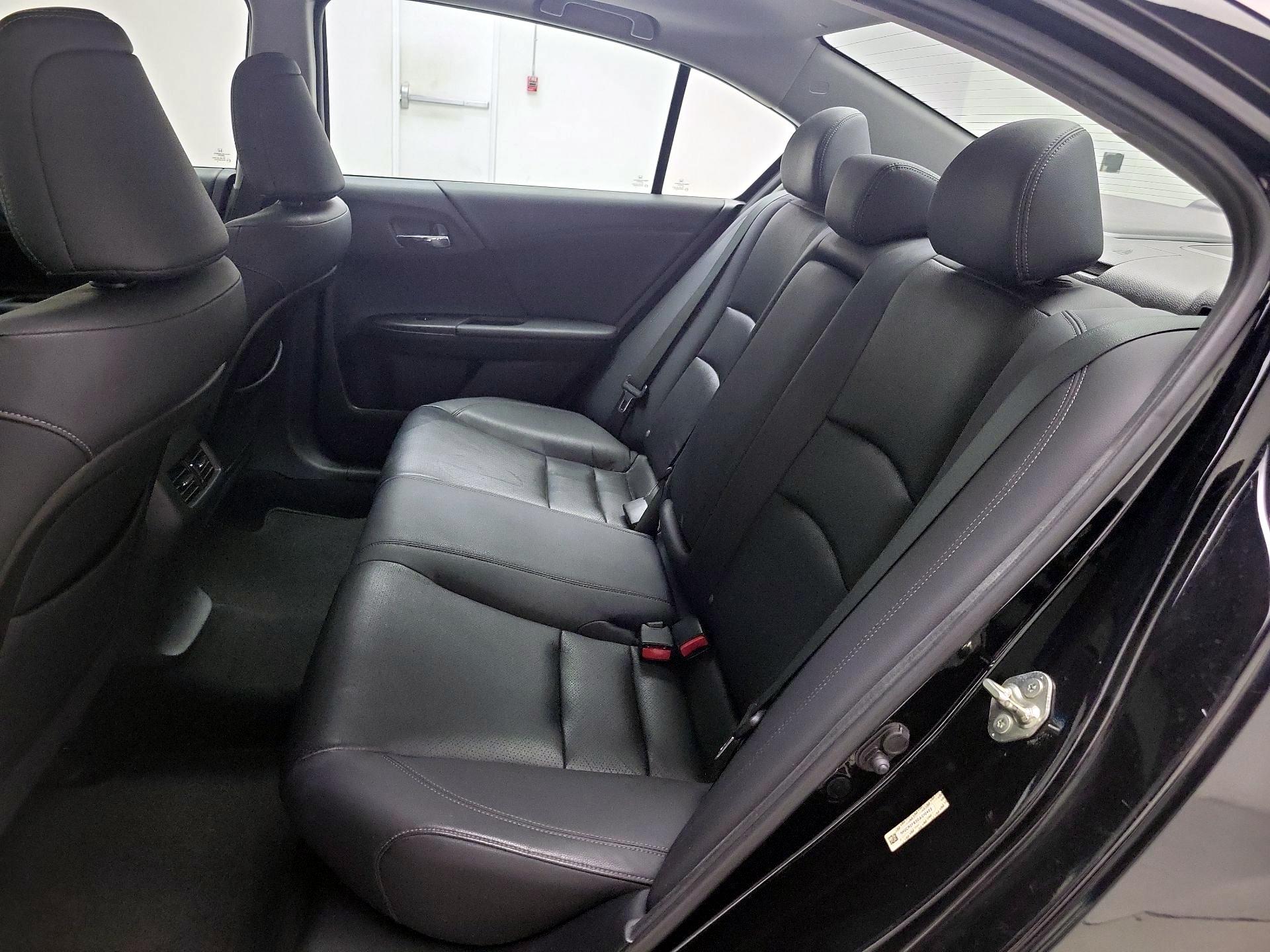 Thumbnail: 2013 Honda Accord - 20