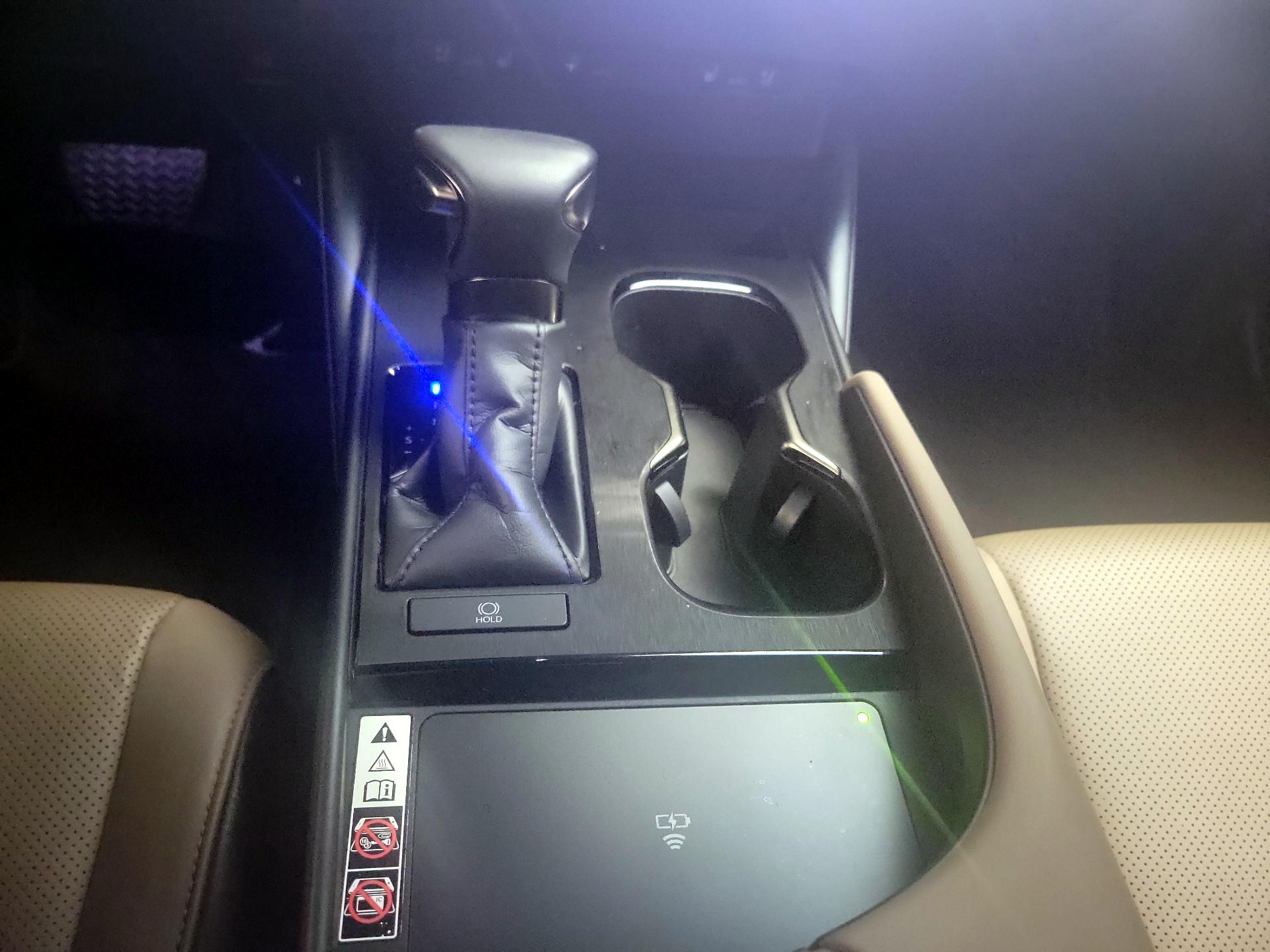 Thumbnail: 2024 Lexus ES - 16