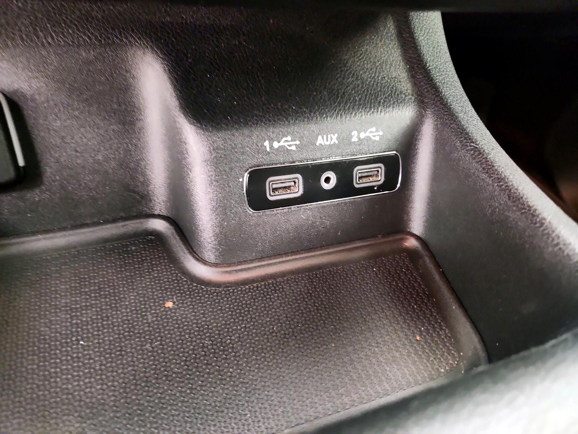 Thumbnail: 2019 Dodge Durango - 18