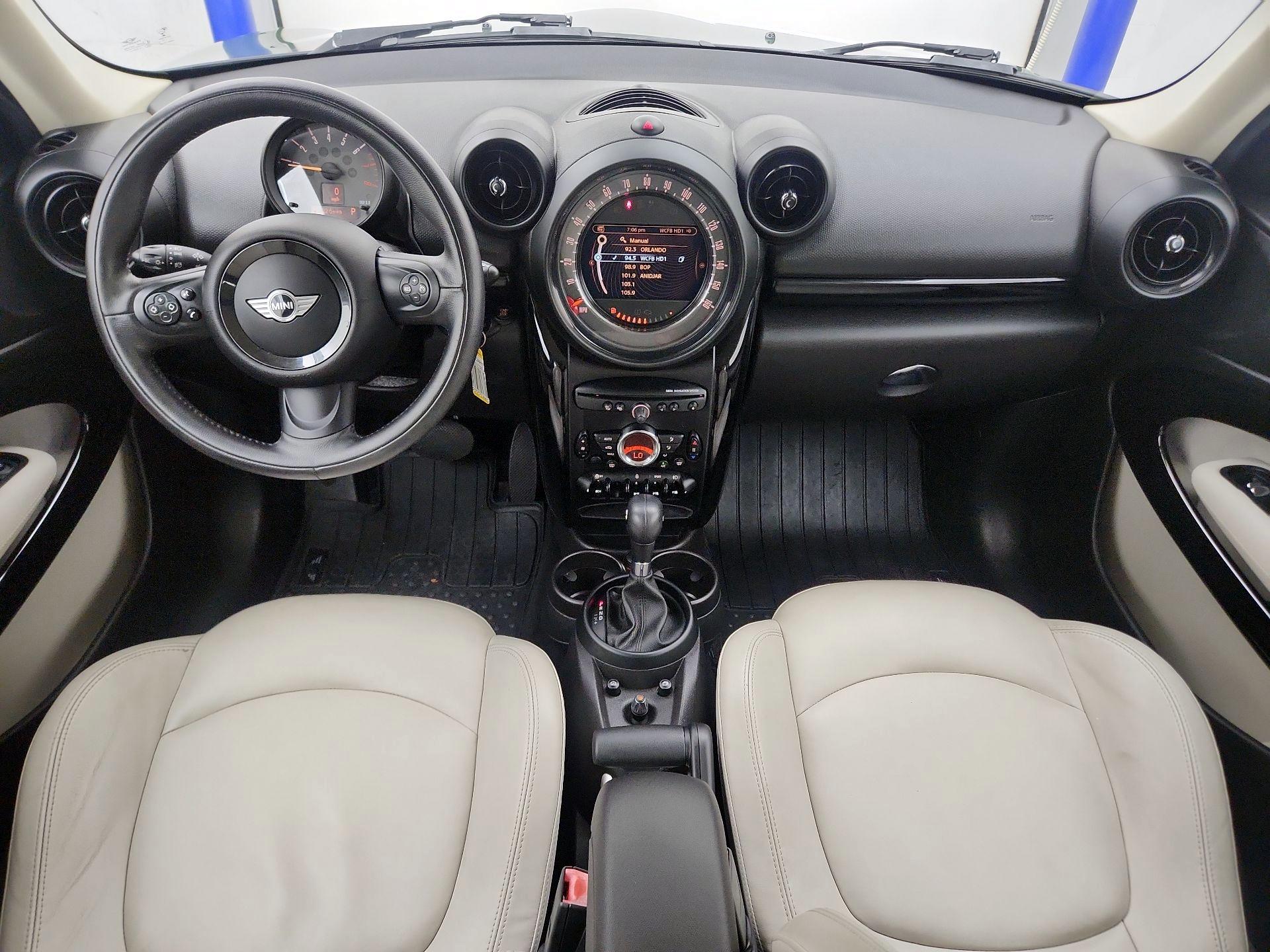 Thumbnail: 2015 MINI Cooper Paceman - 9