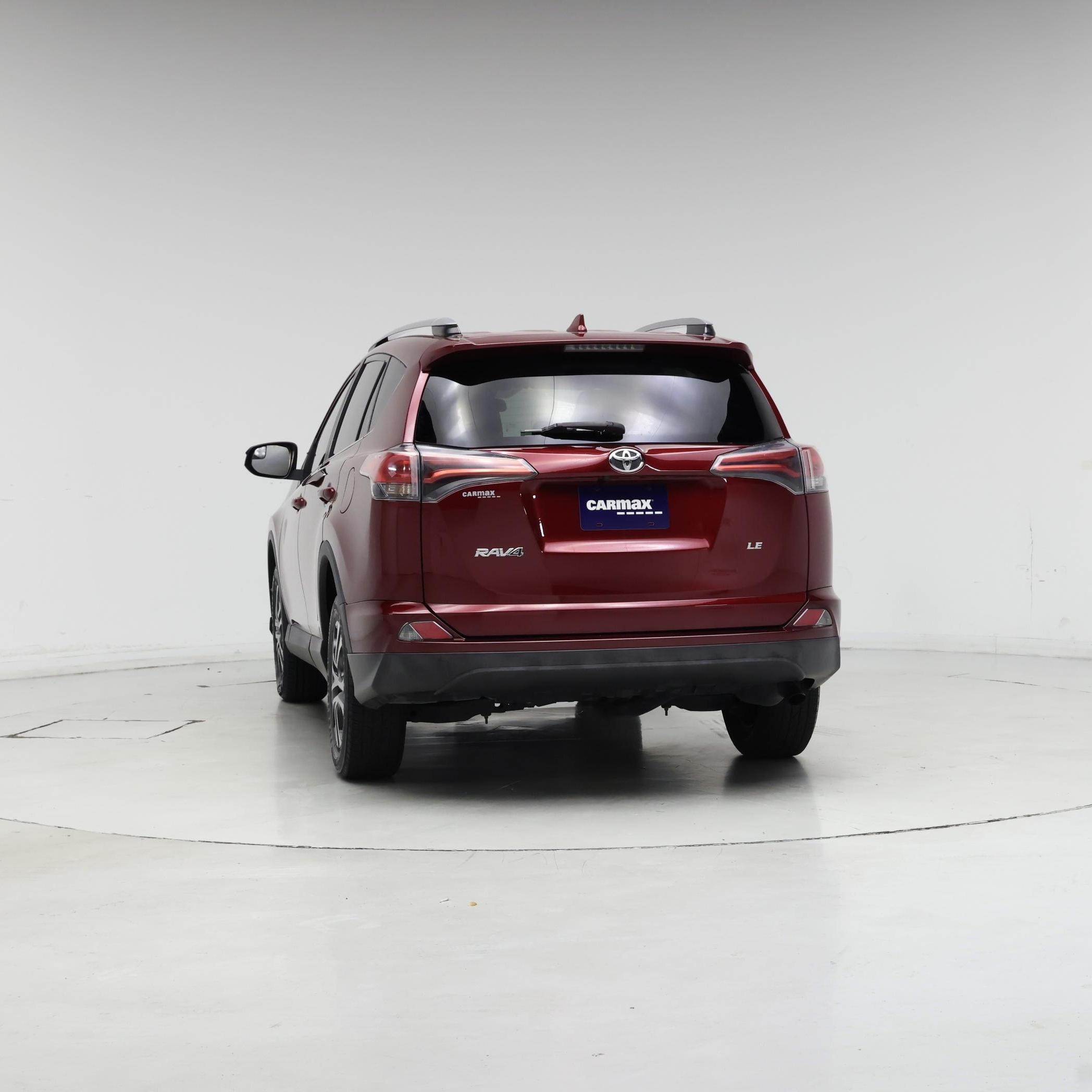 Thumbnail: 2018 Toyota RAV4 - 6