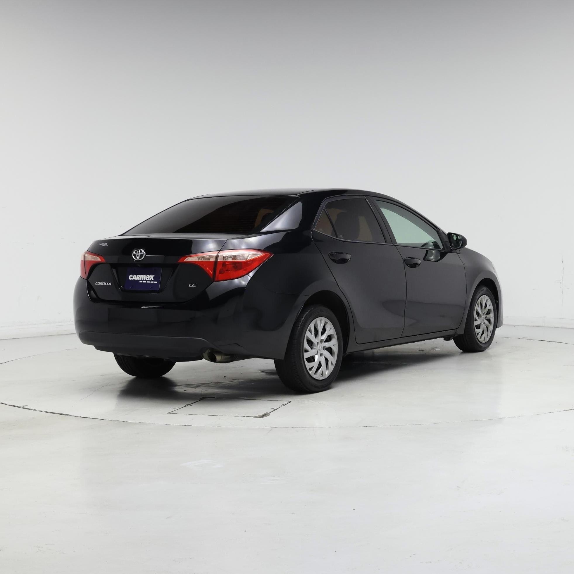 Thumbnail: 2017 Toyota Corolla - 8
