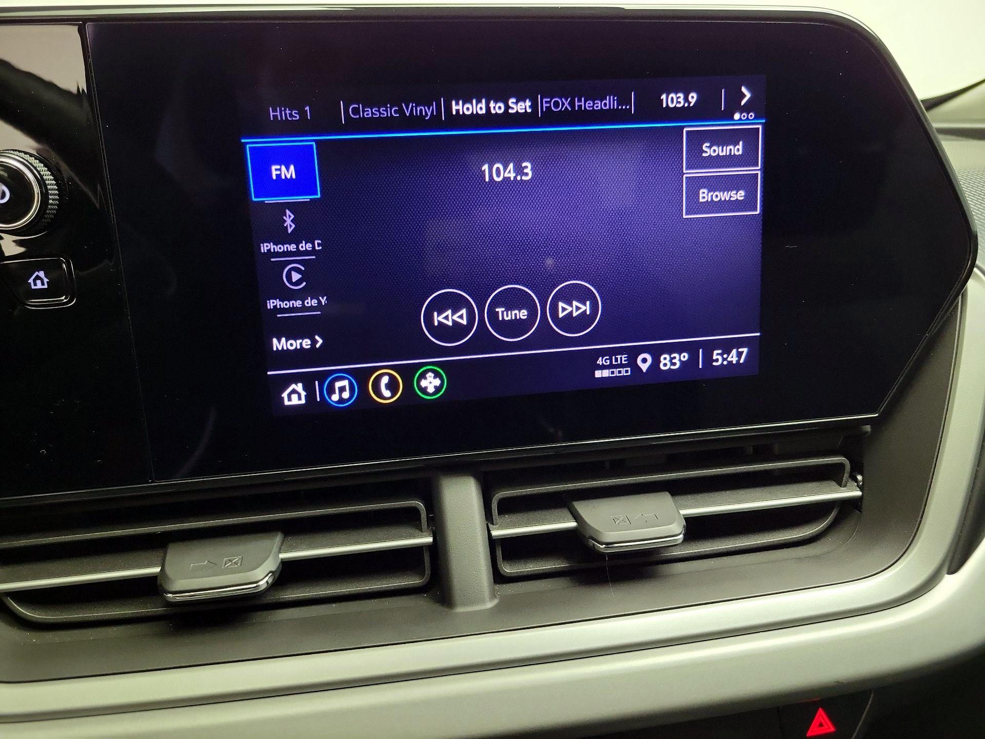 Thumbnail: 2024 Chevrolet Trax - 15
