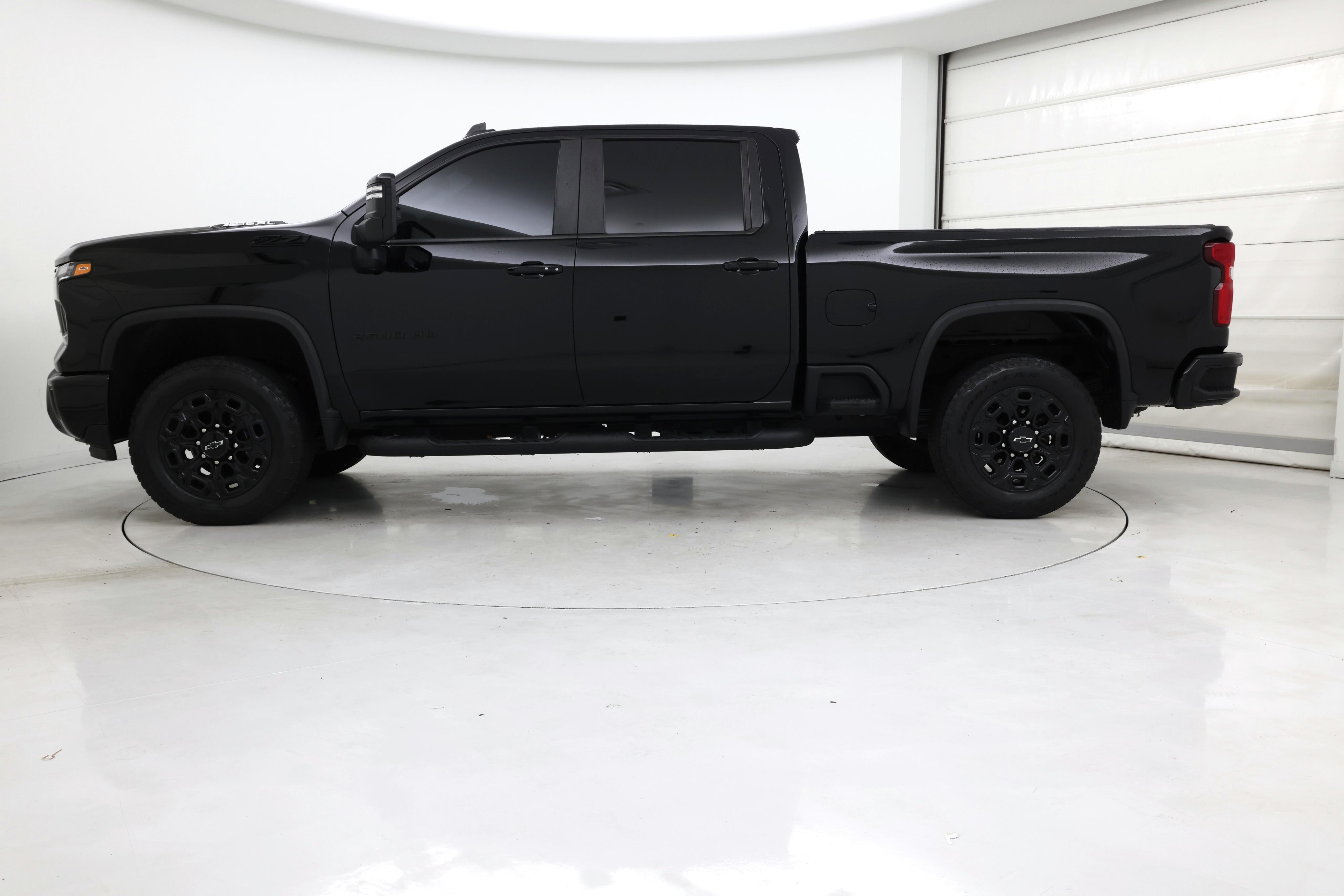 Thumbnail: 2024 Chevrolet Silverado 2500 - 3