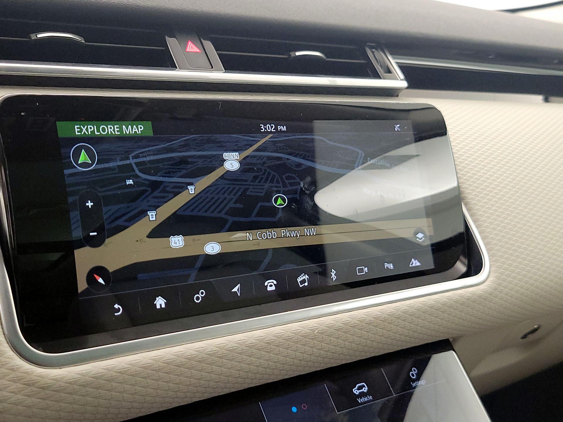 Thumbnail: 2020 Land Rover Range Rover Velar - 14