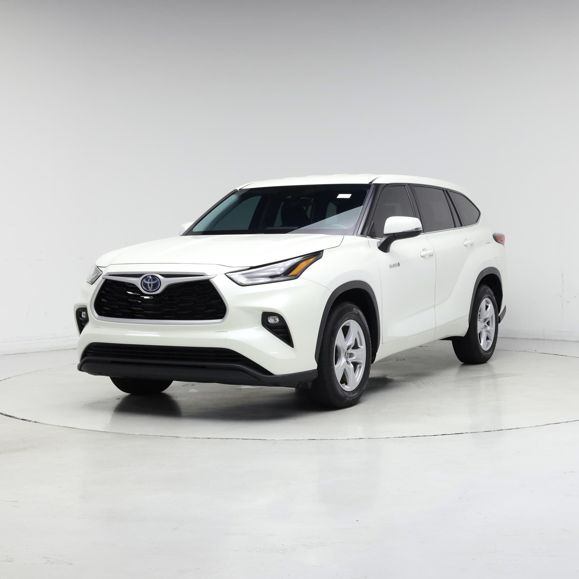 Thumbnail: 2021 Toyota Highlander - 4