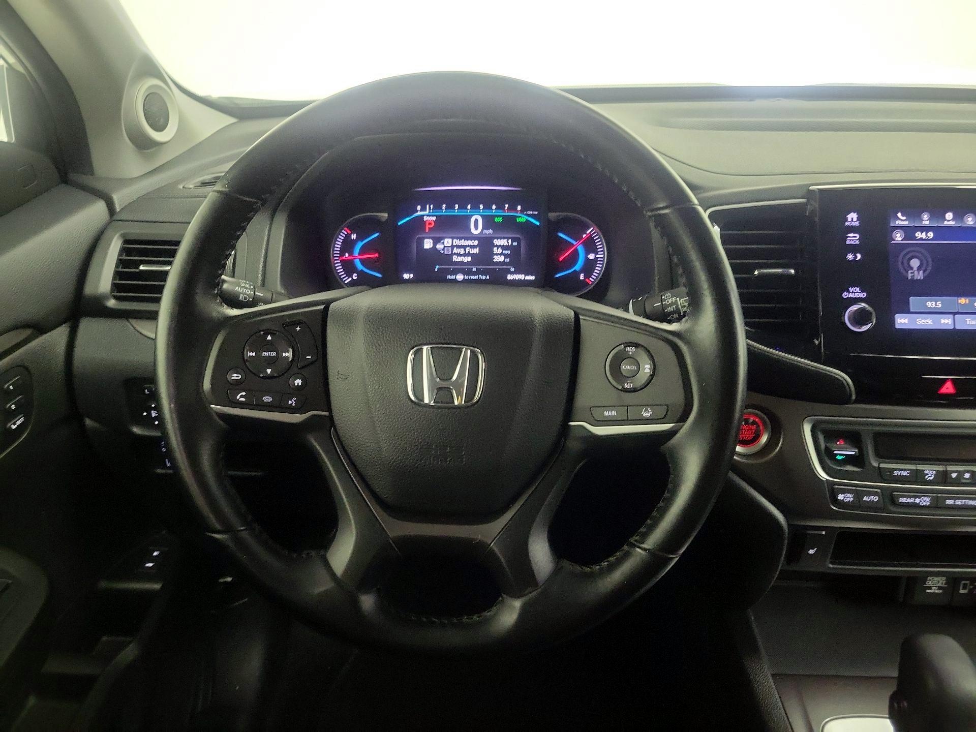 Thumbnail: 2019 Honda Pilot - 10