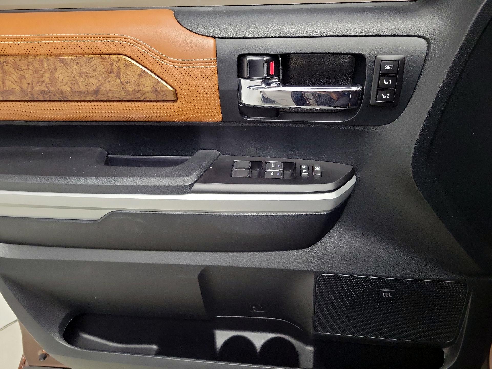 Thumbnail: 2016 Toyota Tundra - 12