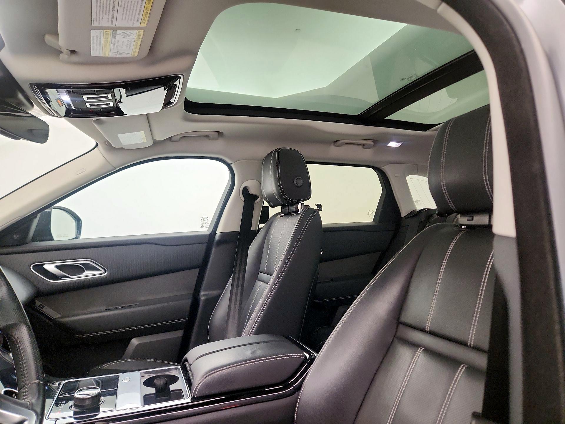 Thumbnail: 2019 Land Rover Range Rover Velar - 20