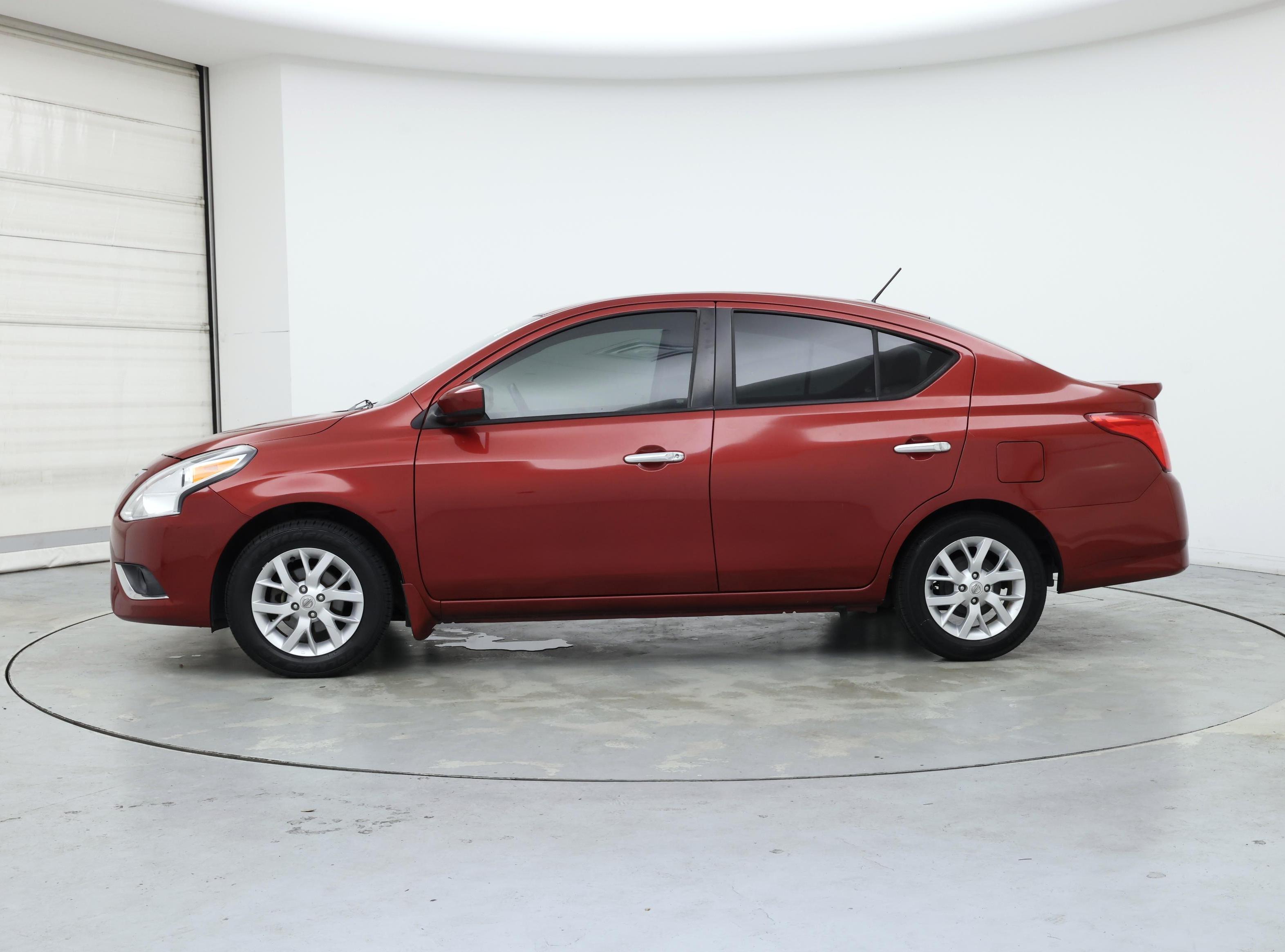 Thumbnail: 2018 Nissan Versa - 3