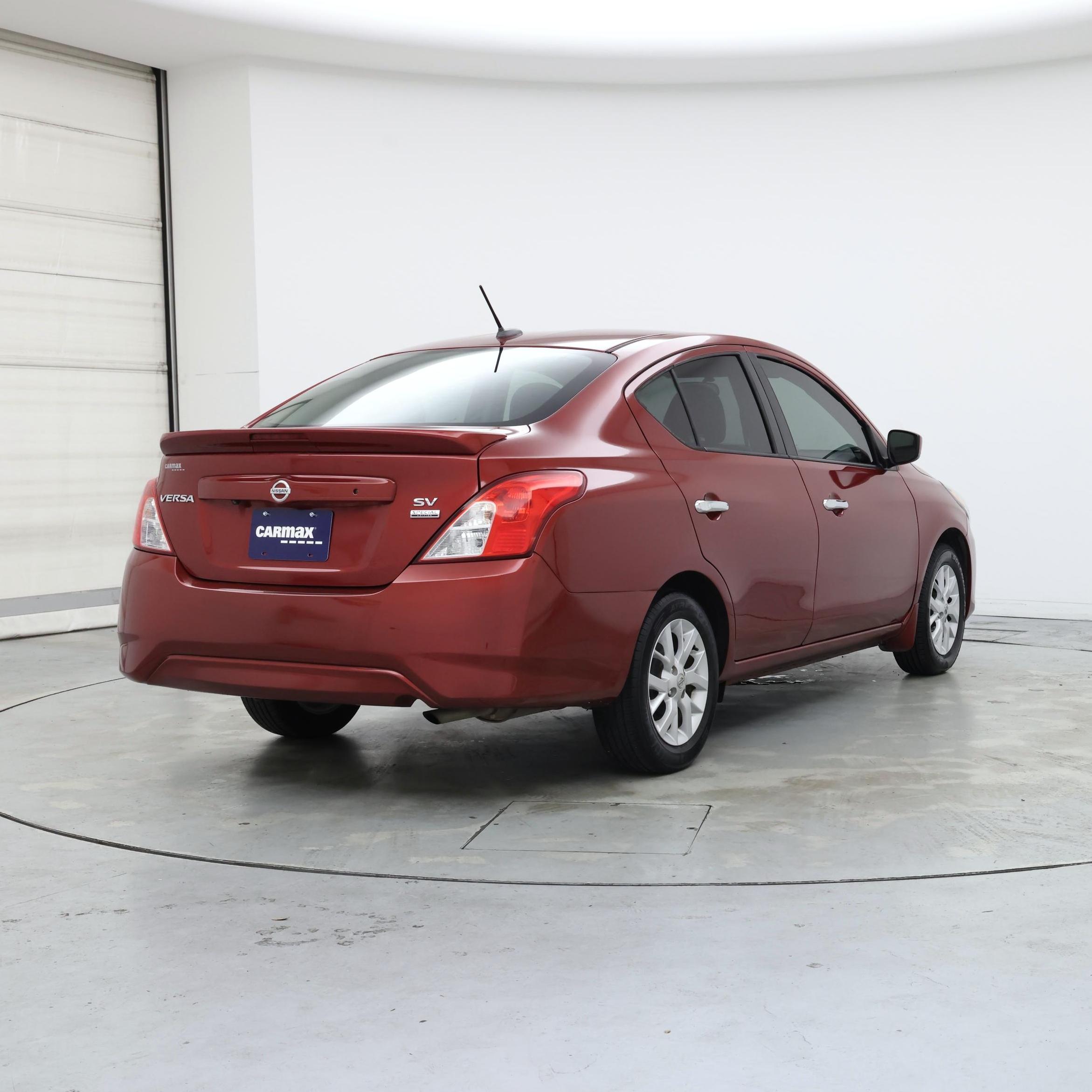 Thumbnail: 2018 Nissan Versa - 8