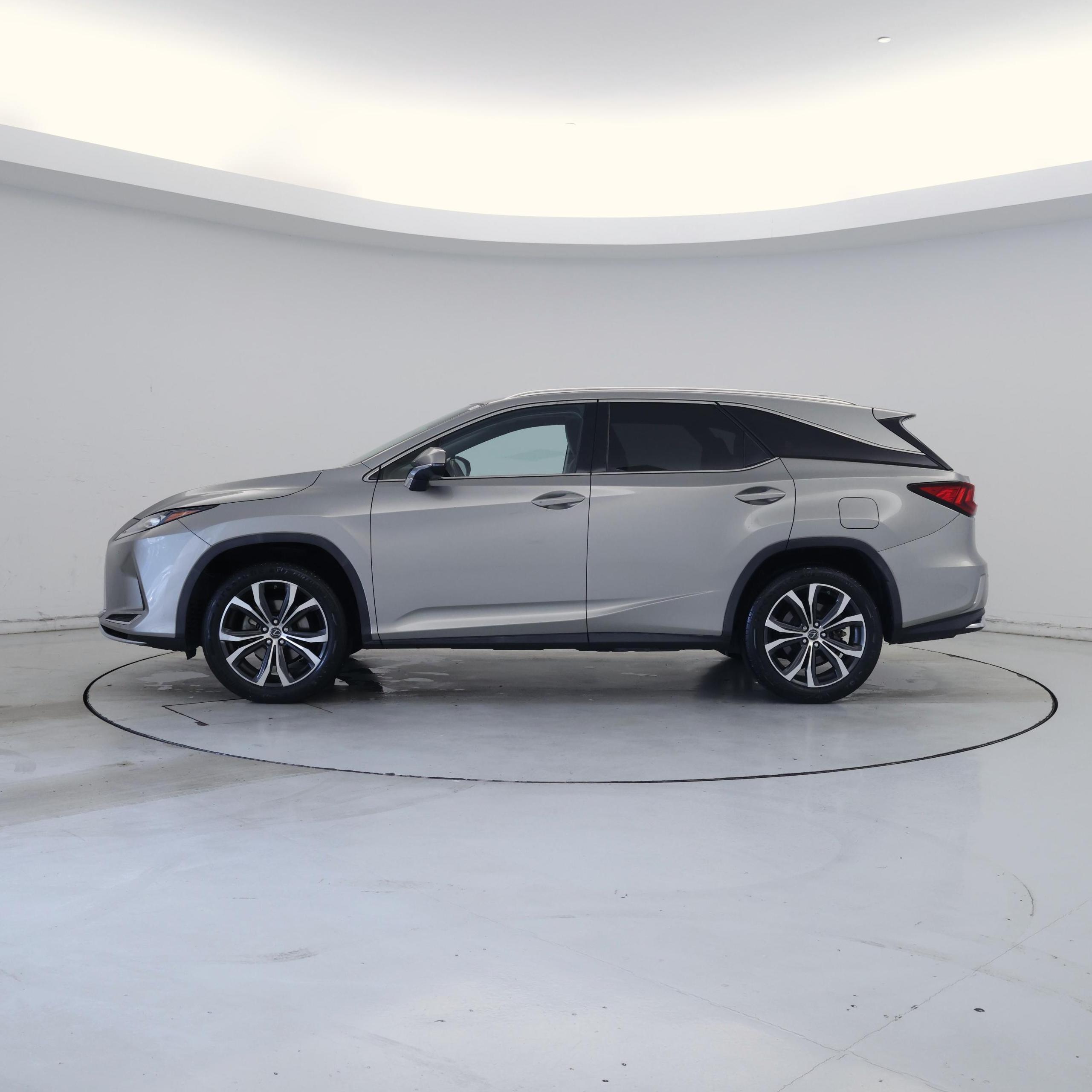 Thumbnail: 2020 Lexus RX - 3