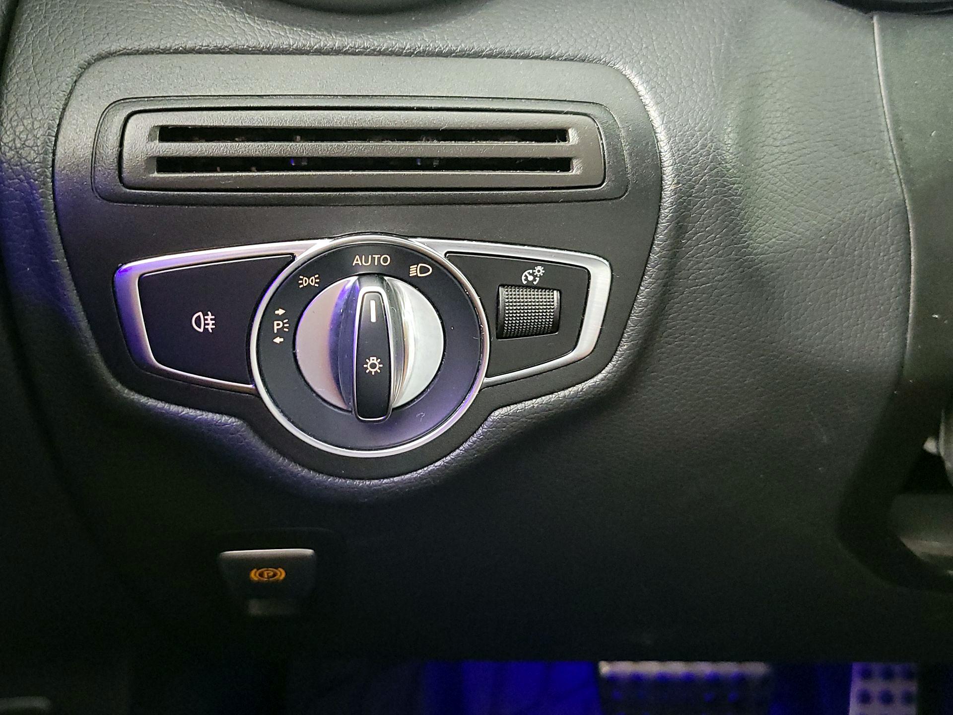 Thumbnail: 2021 Mercedes-Benz GL-Class - 13