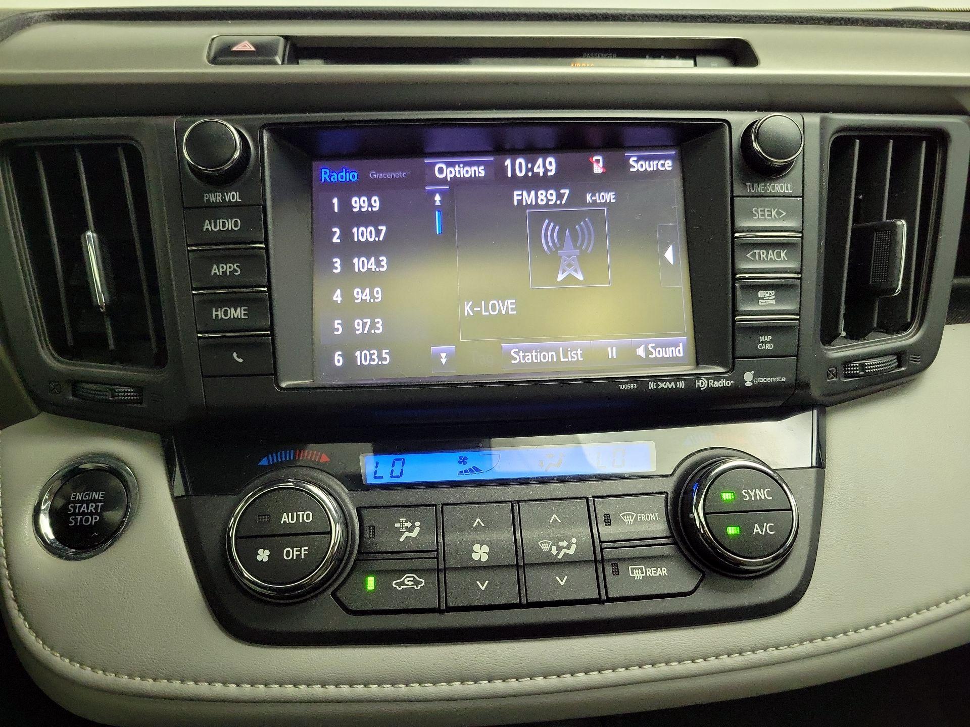 Thumbnail: 2018 Toyota RAV4 - 15