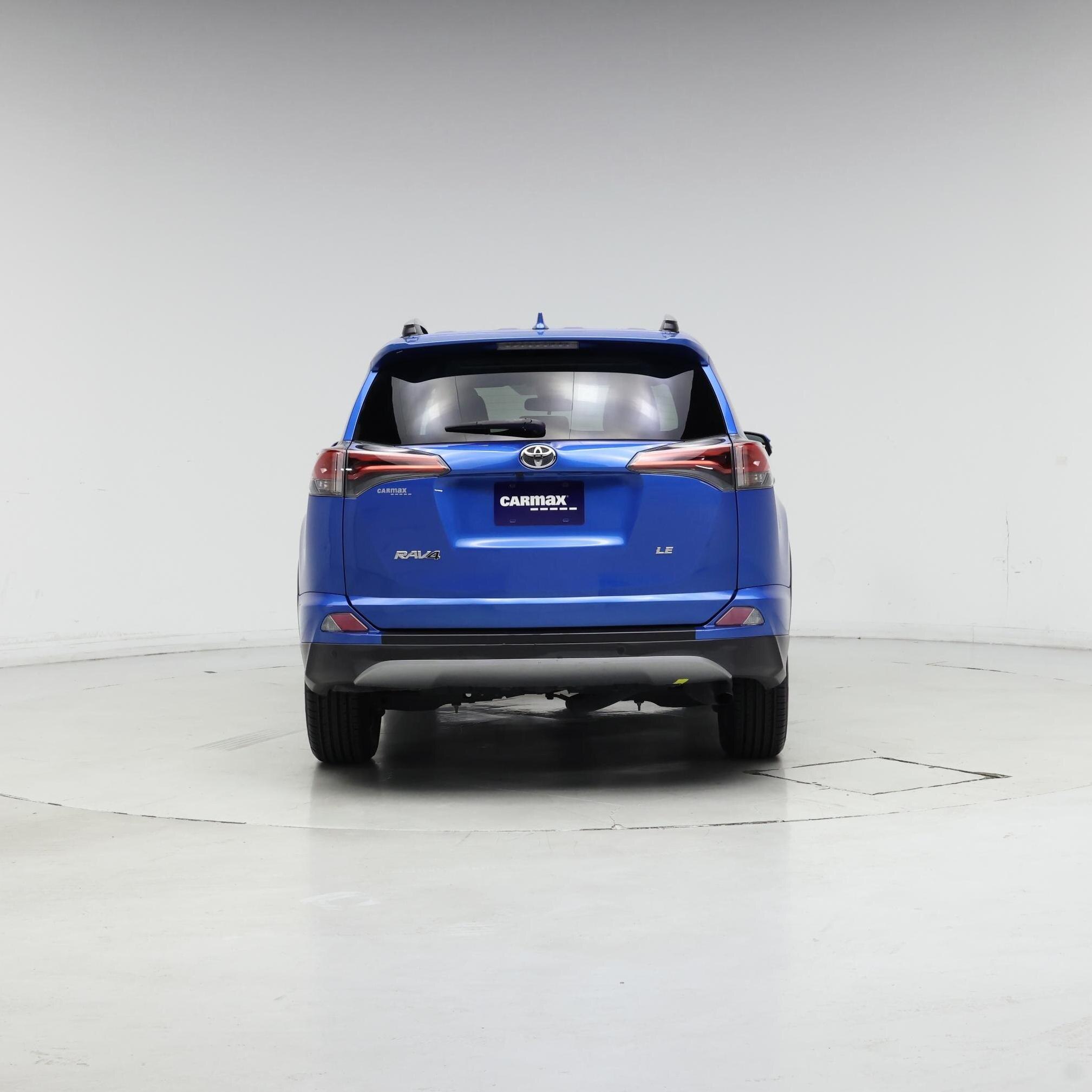 Thumbnail: 2018 Toyota RAV4 - 6