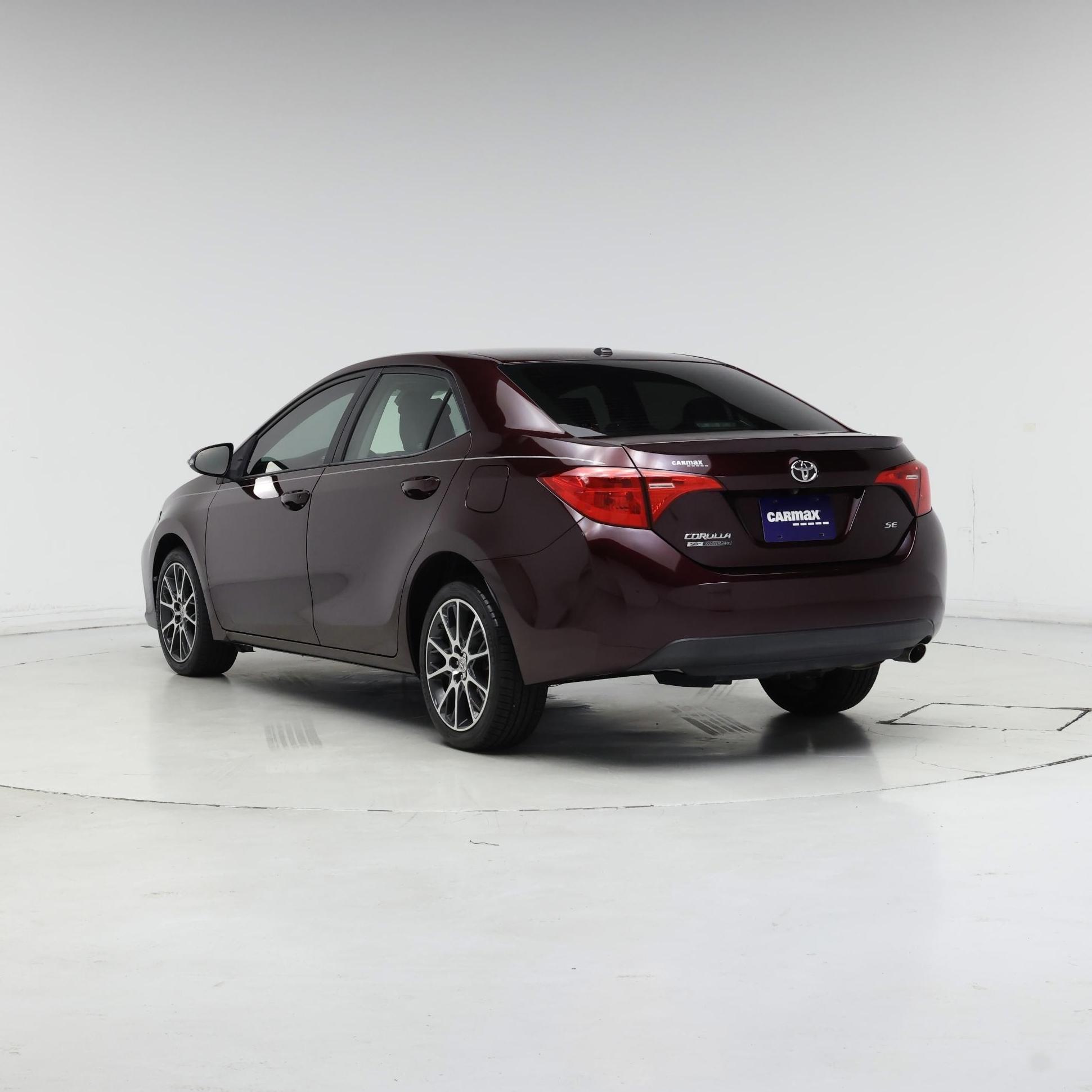 Thumbnail: 2017 Toyota Corolla - 2