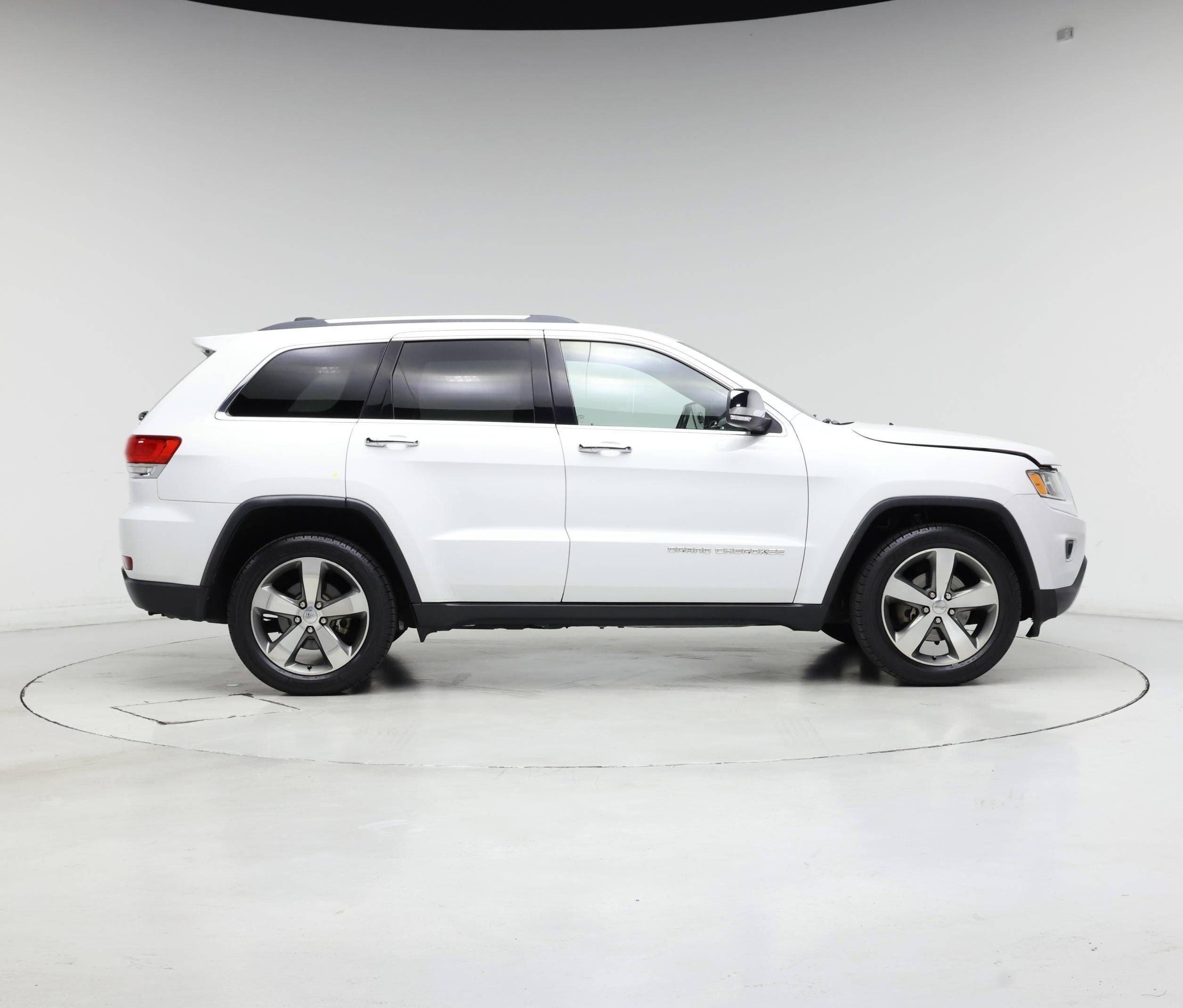 Thumbnail: 2016 Jeep Grand Cherokee - 7