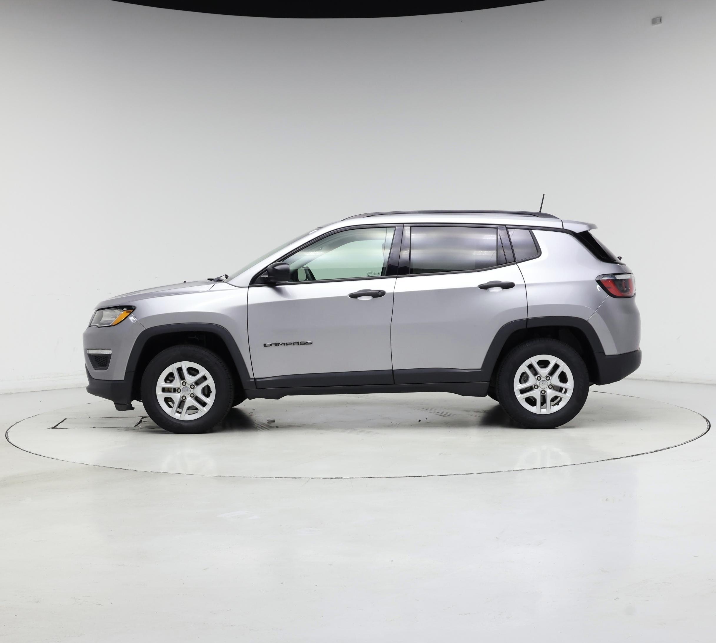 Thumbnail: 2017 Jeep Compass - 3