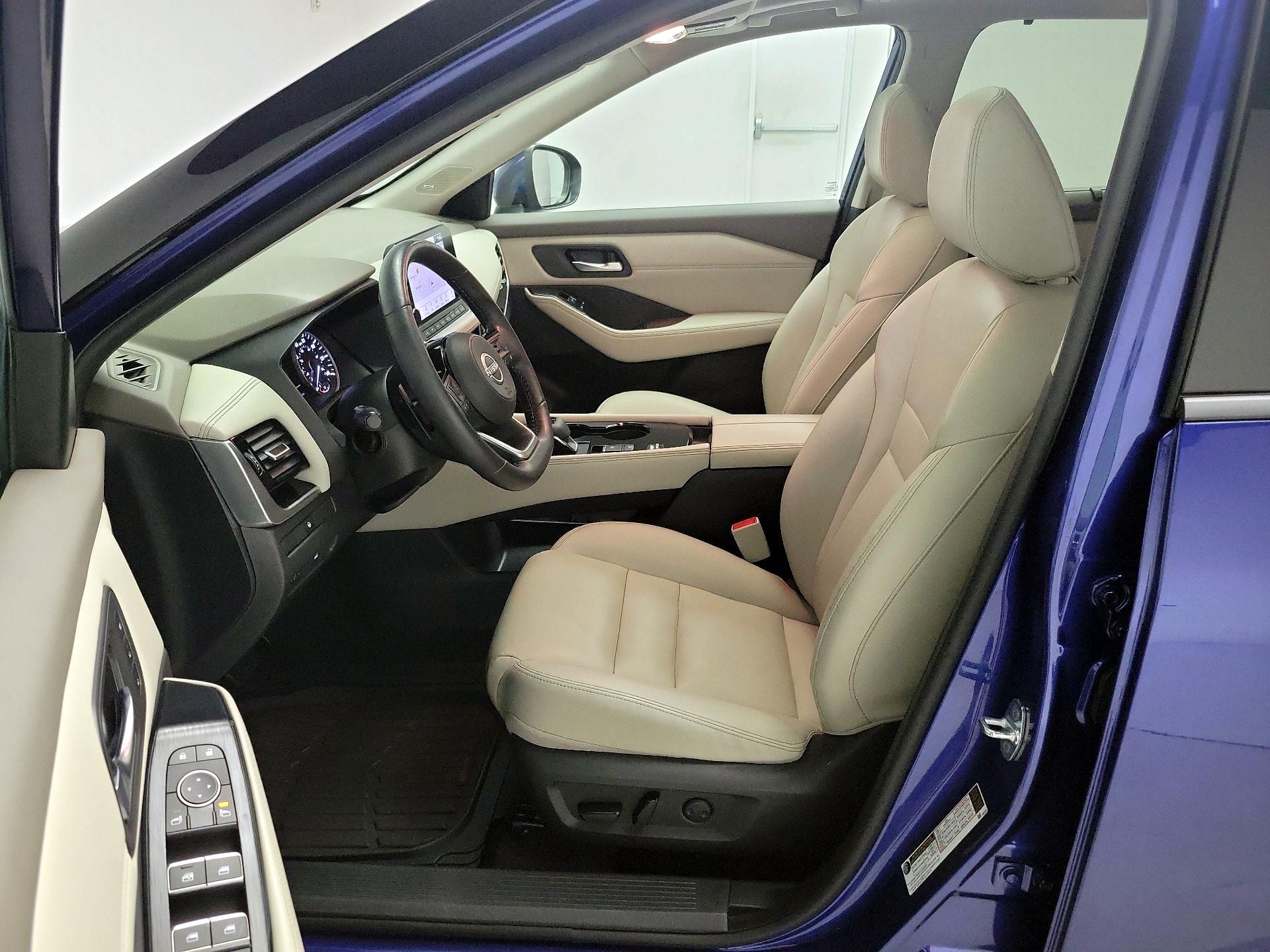 Thumbnail: 2023 Nissan Rogue - 11