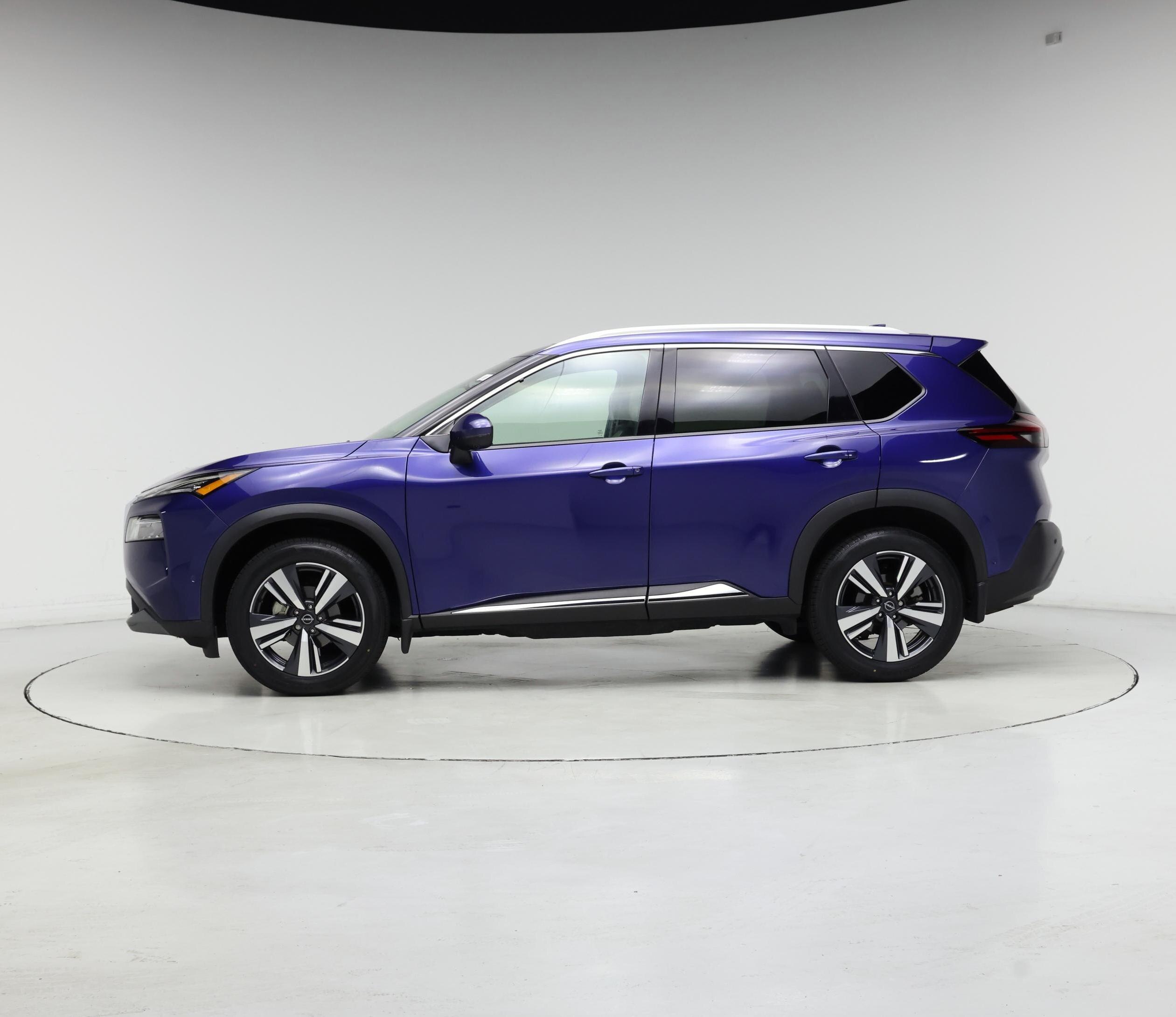 Thumbnail: 2023 Nissan Rogue - 3