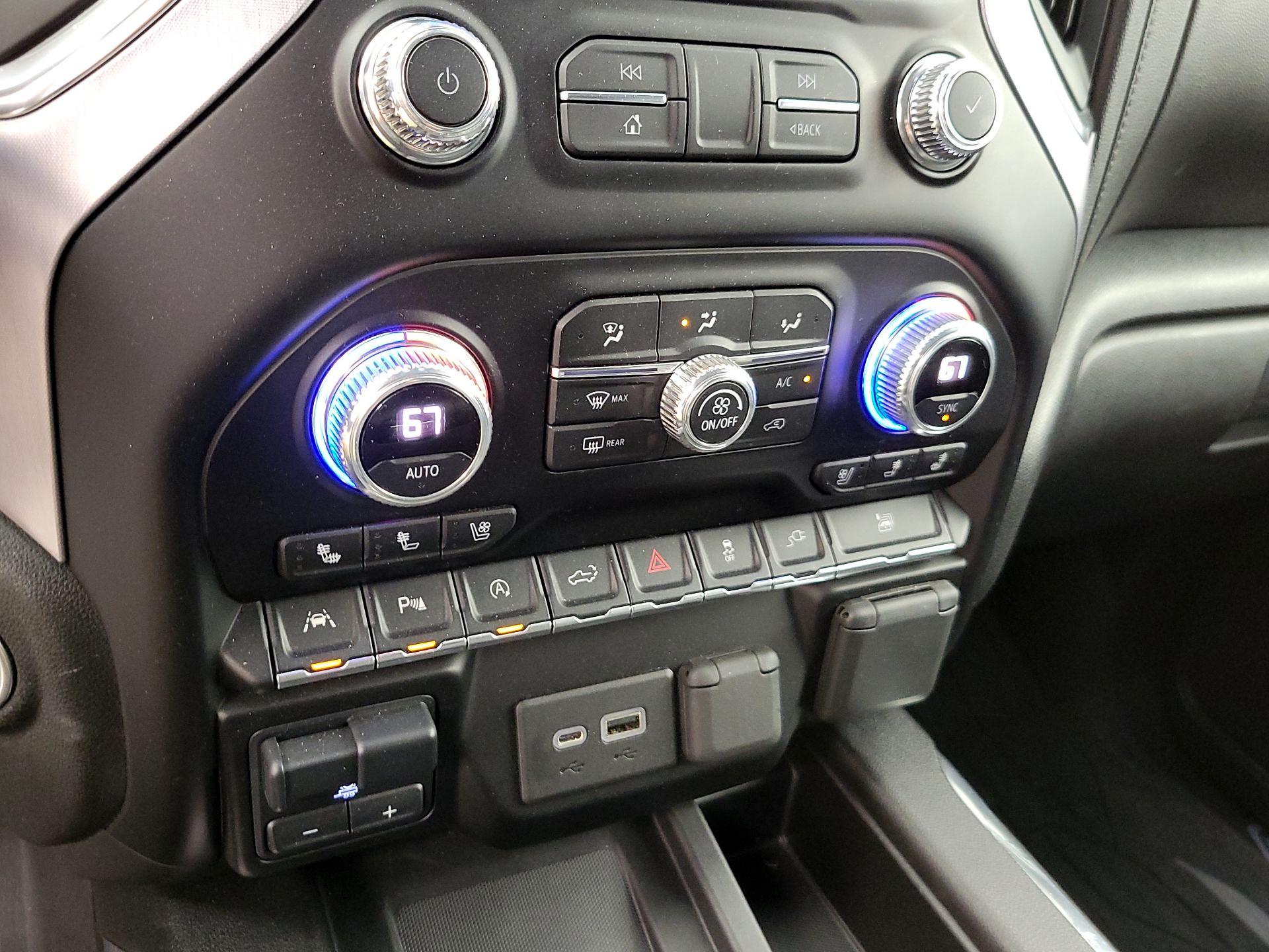 Thumbnail: 2020 GMC Sierra 1500 - 17