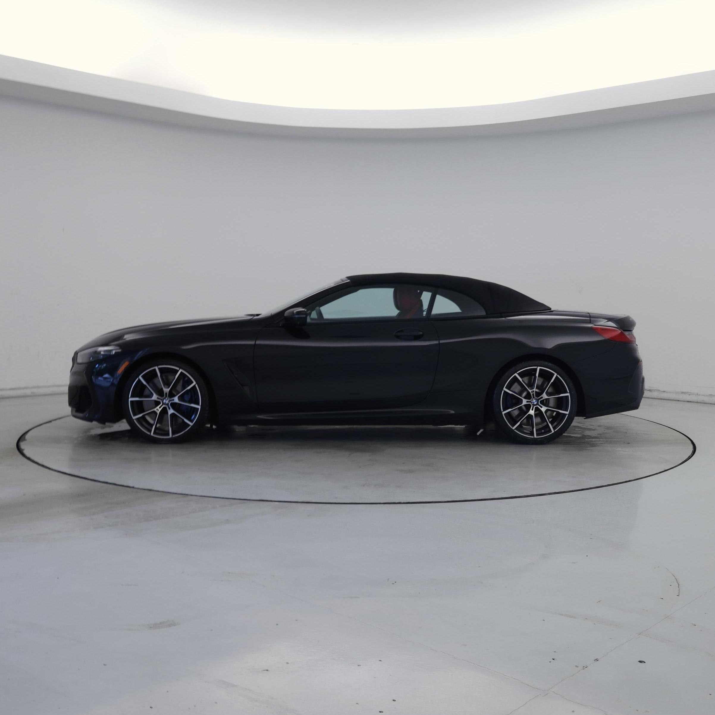 Thumbnail: 2019 BMW 8 Series - 3