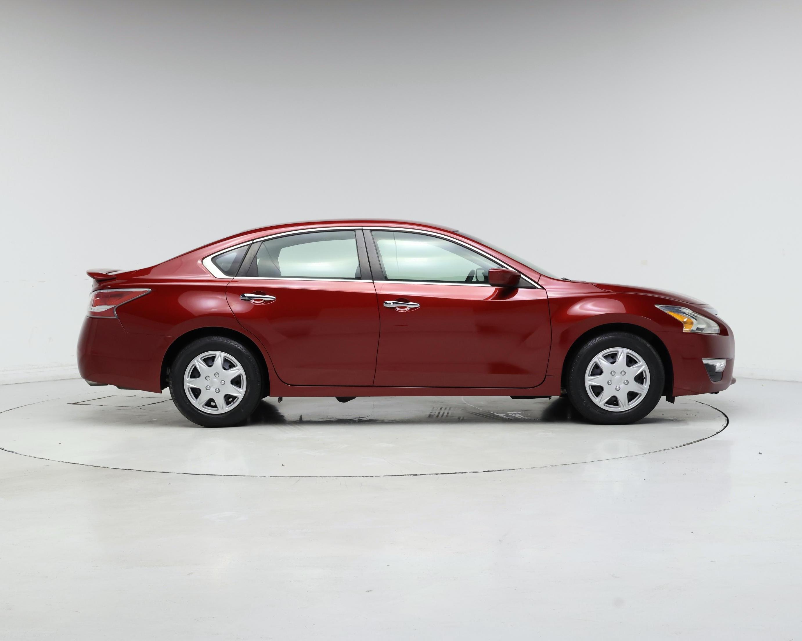 Thumbnail: 2015 Nissan Altima - 7