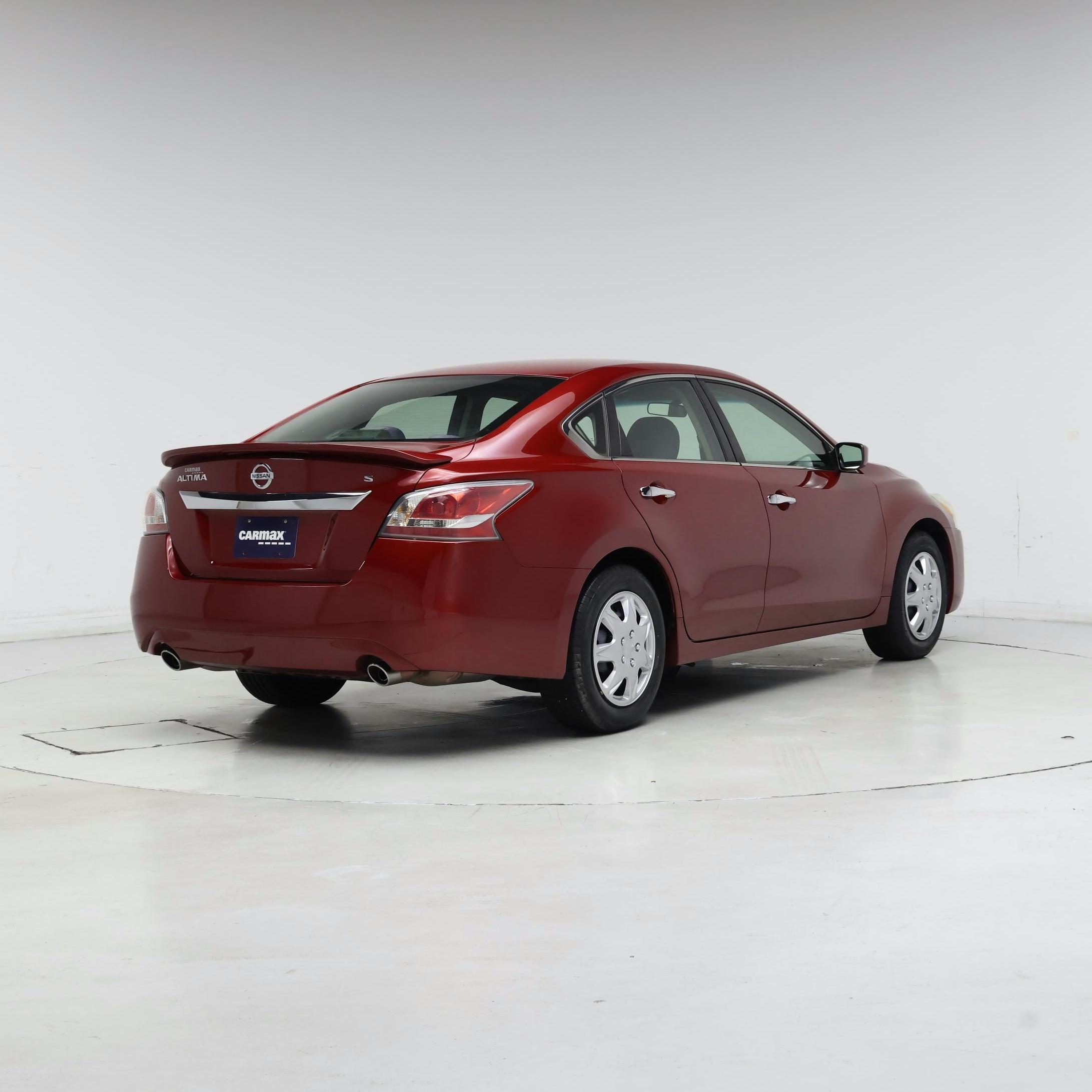Thumbnail: 2015 Nissan Altima - 8