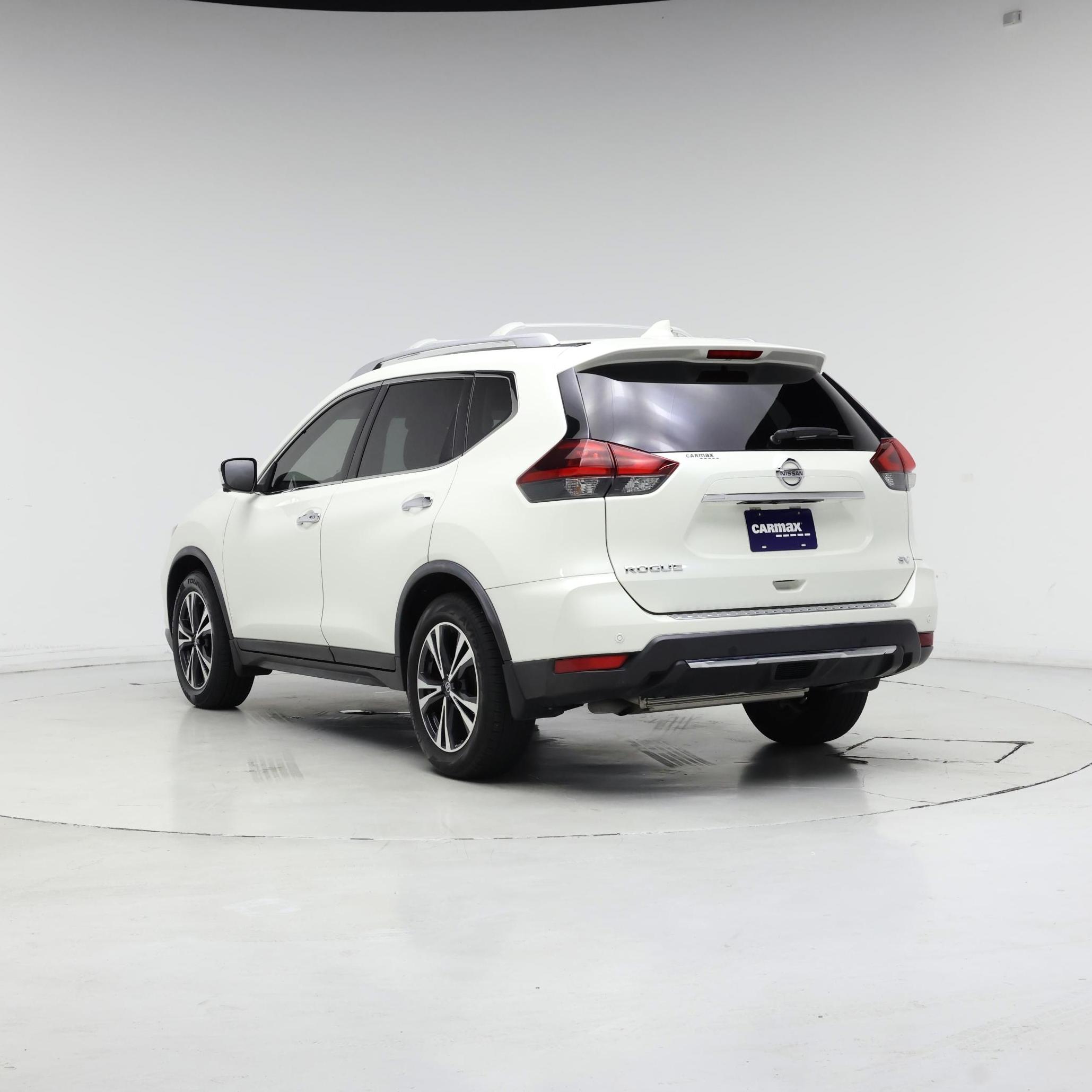Thumbnail: 2019 Nissan Rogue - 2