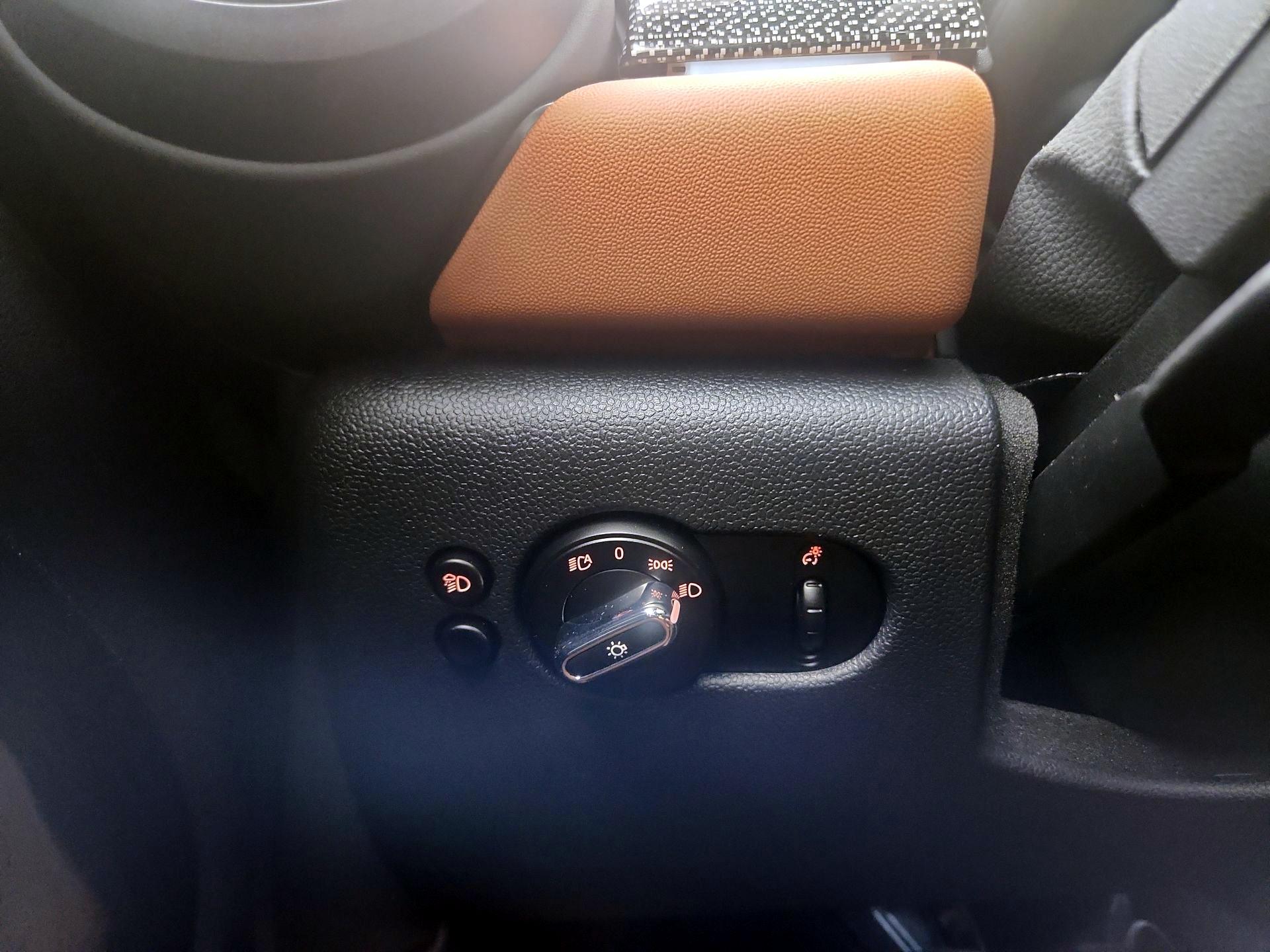 Thumbnail: 2023 MINI Cooper Hardtop - 13