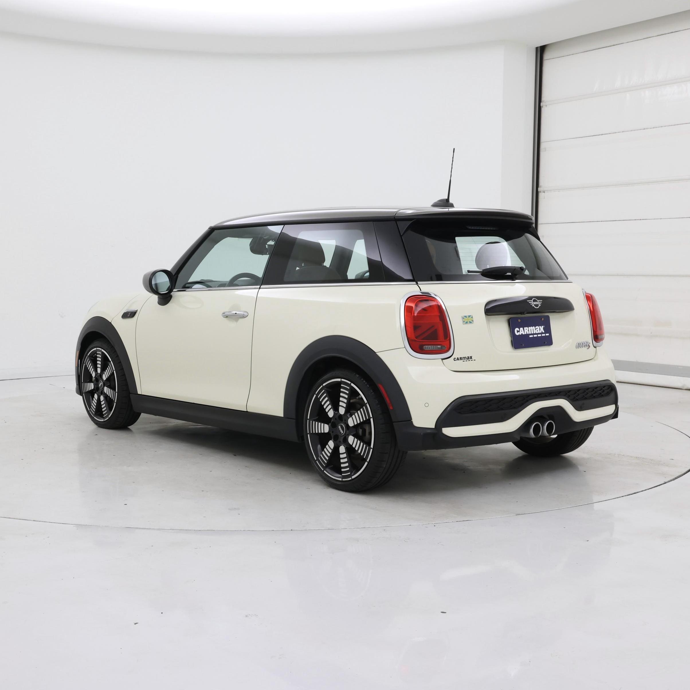 Thumbnail: 2023 MINI Cooper Hardtop - 2