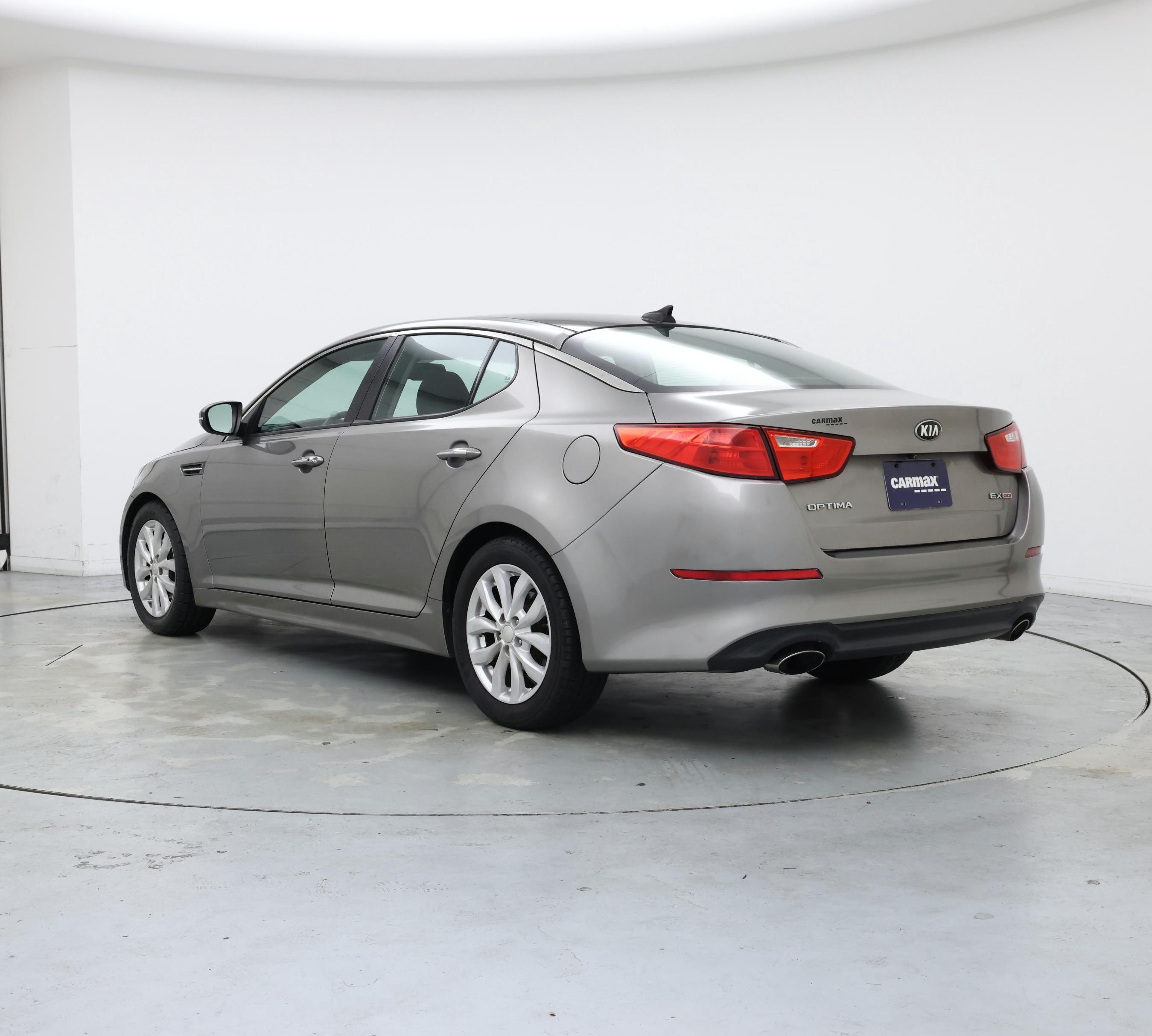Thumbnail: 2015 Kia Optima - 2