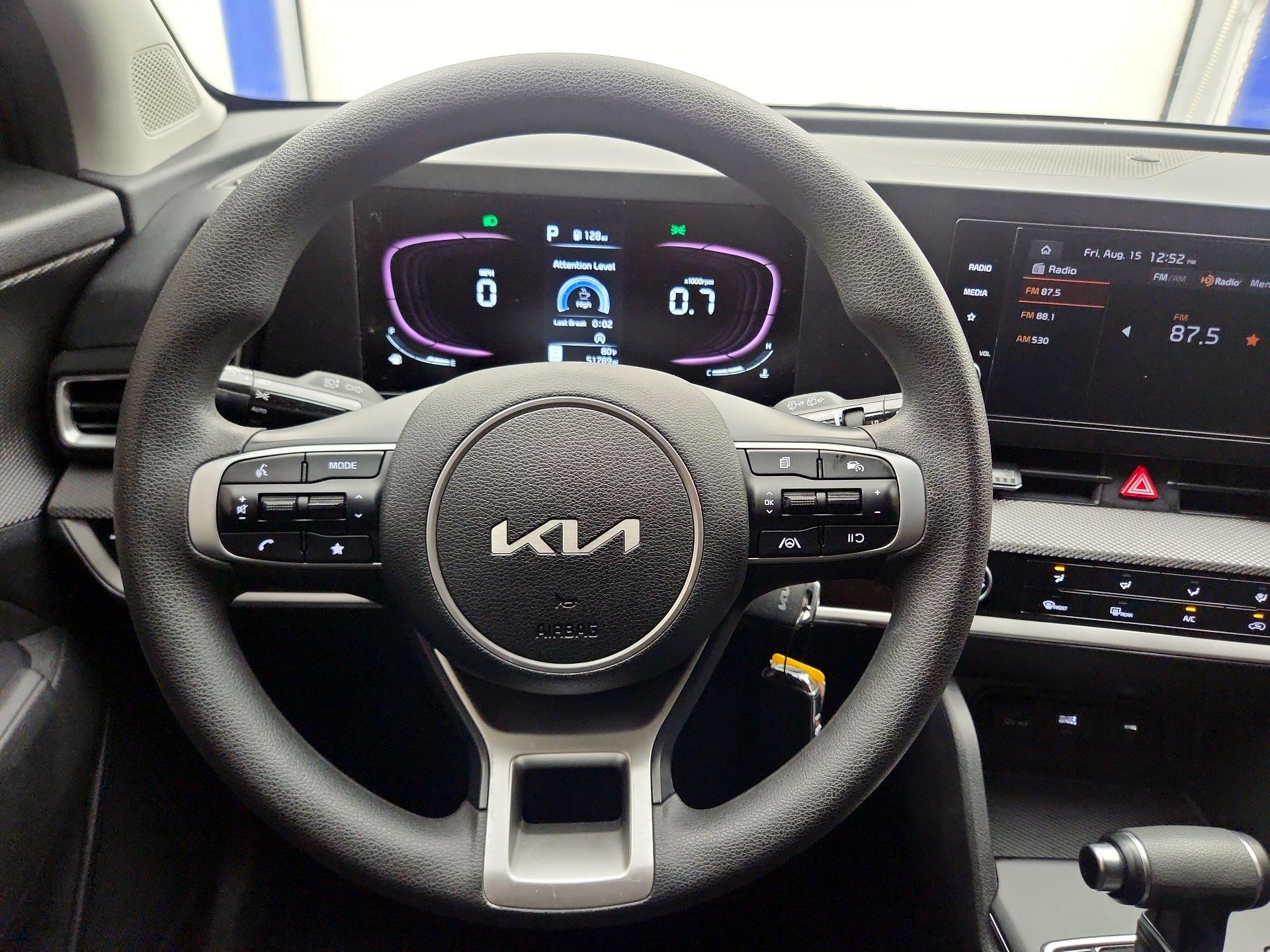 Thumbnail: 2023 Kia Sportage - 10