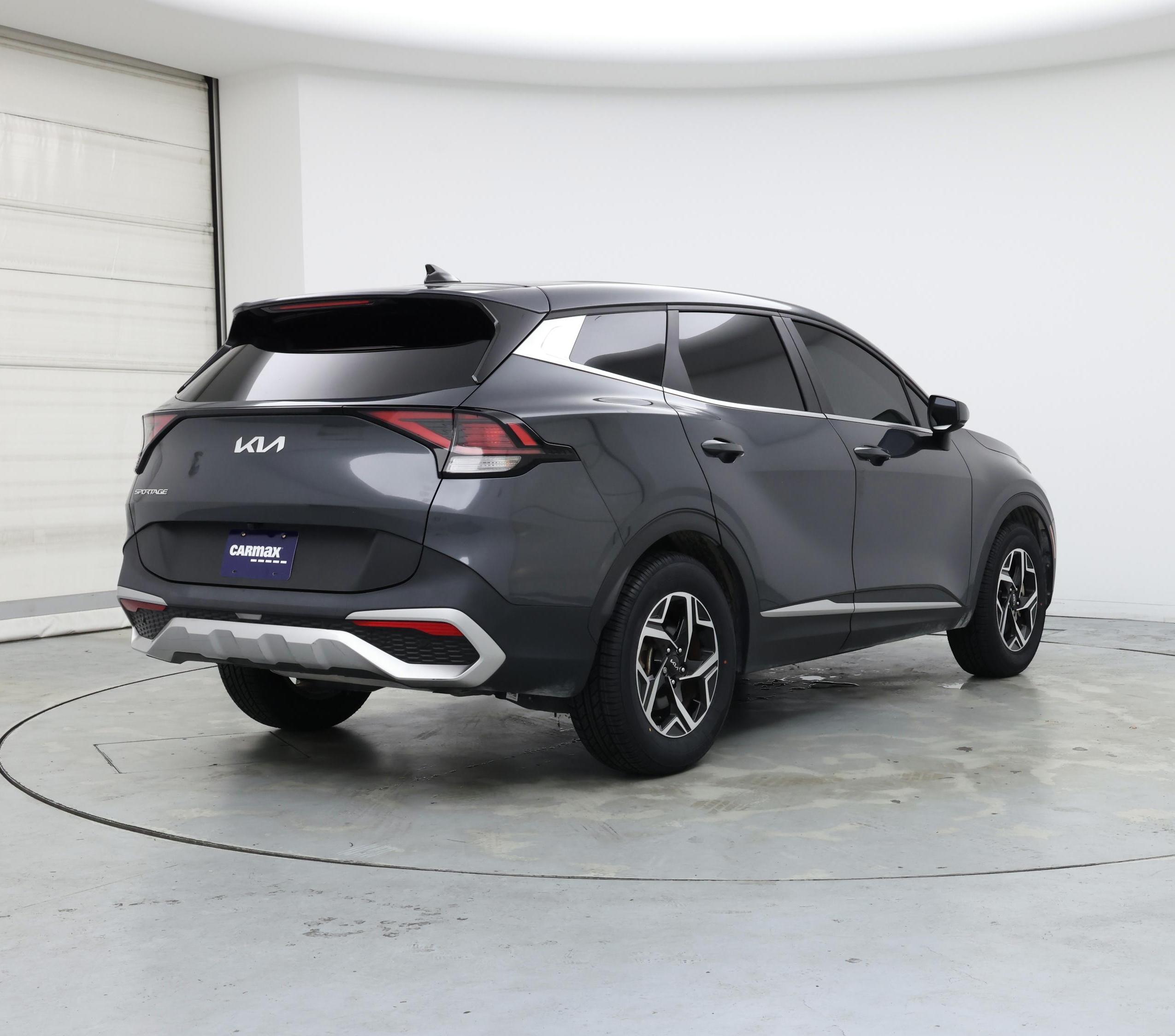 Thumbnail: 2023 Kia Sportage - 8