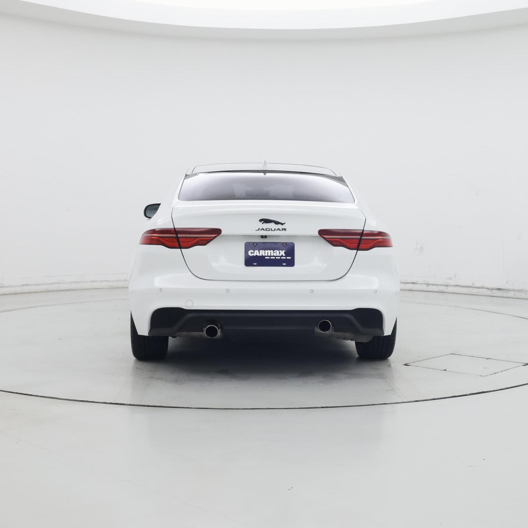 Thumbnail: 2020 Jaguar XE - 6