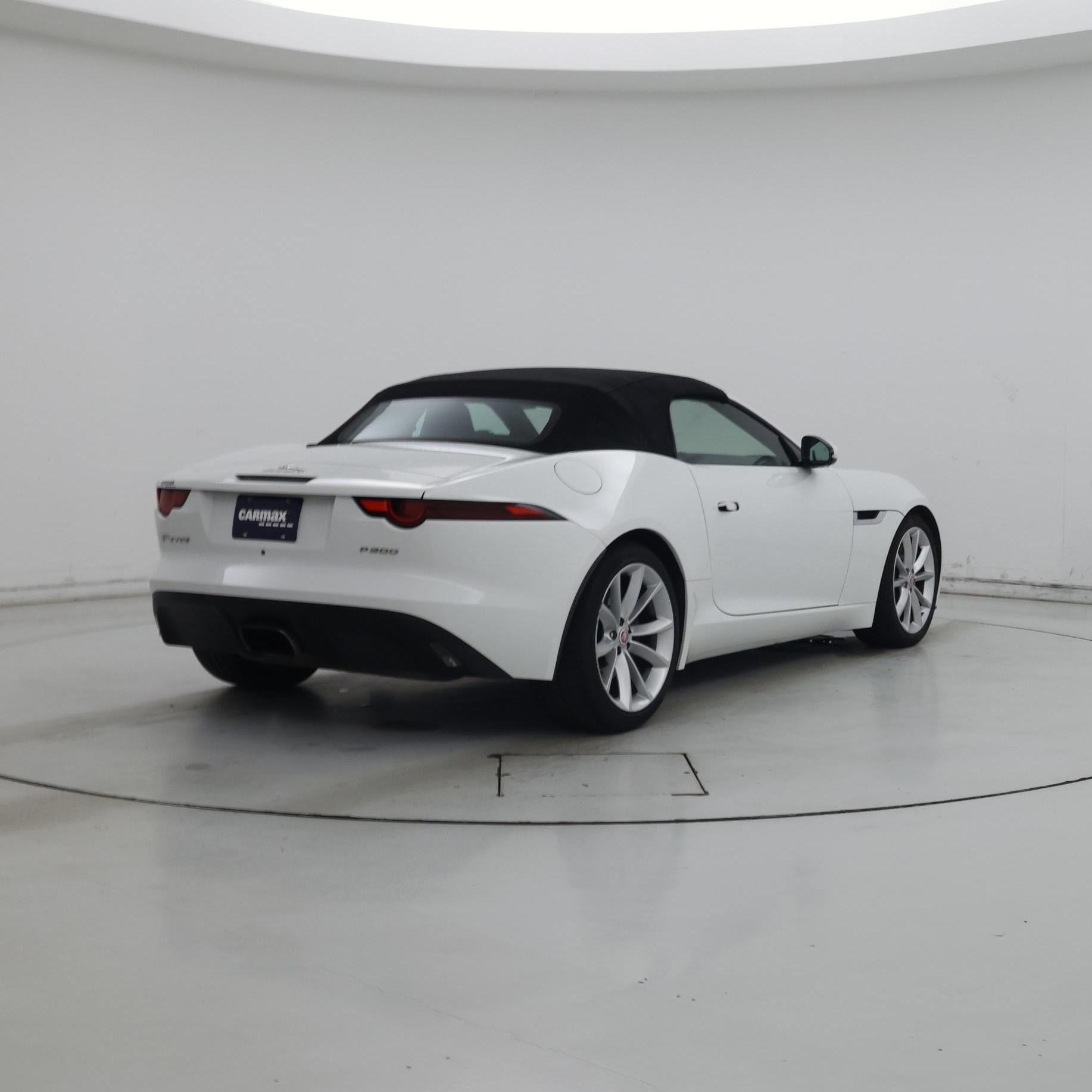 Thumbnail: 2019 Jaguar F-Type - 8