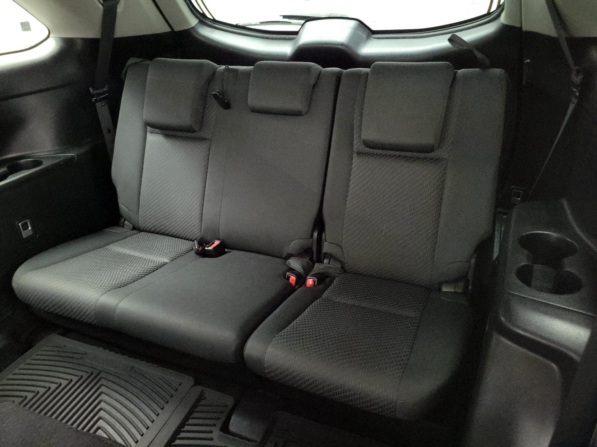 Thumbnail: 2019 Toyota Highlander - 20