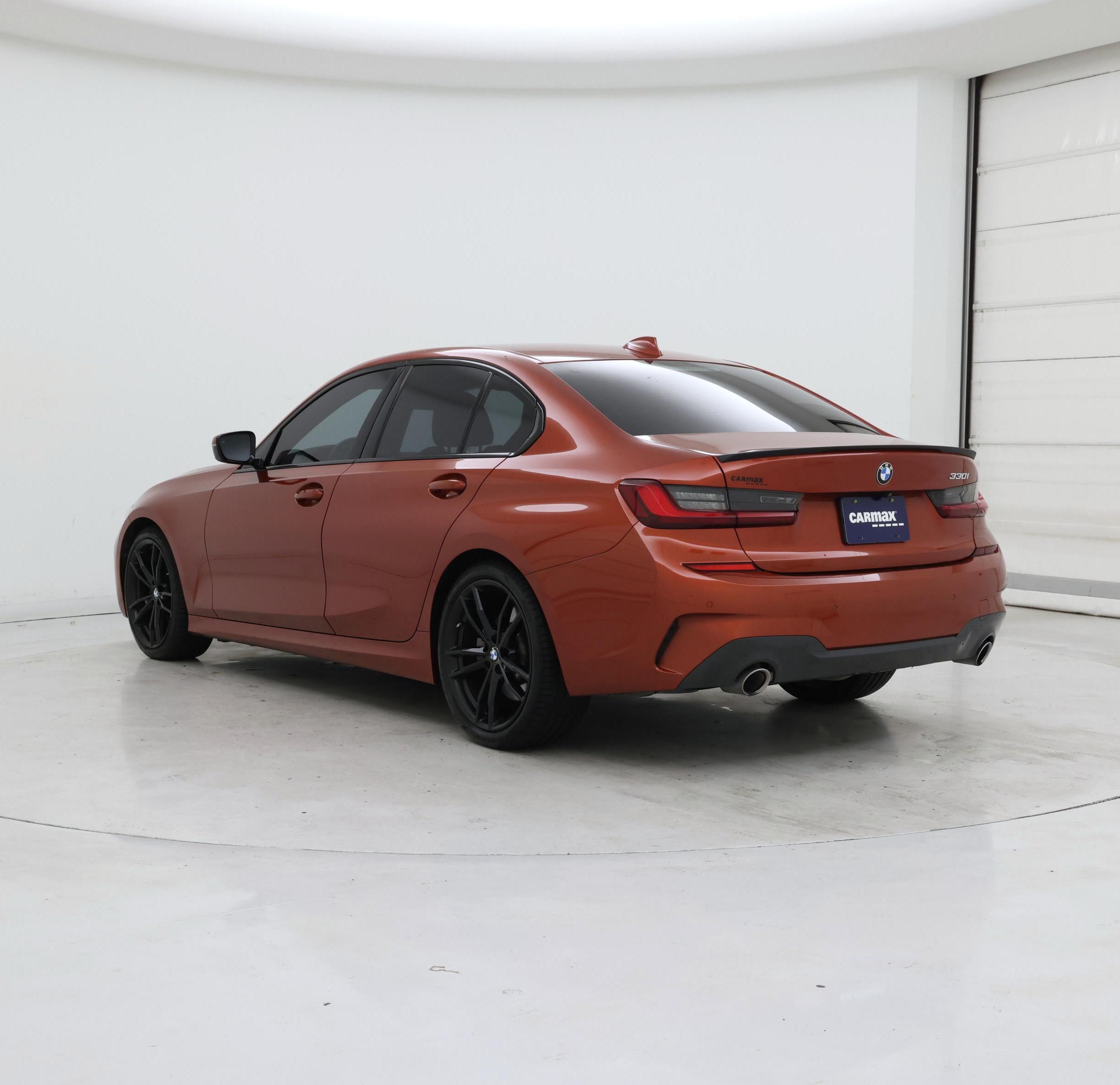 Thumbnail: 2022 BMW 3 Series - 2
