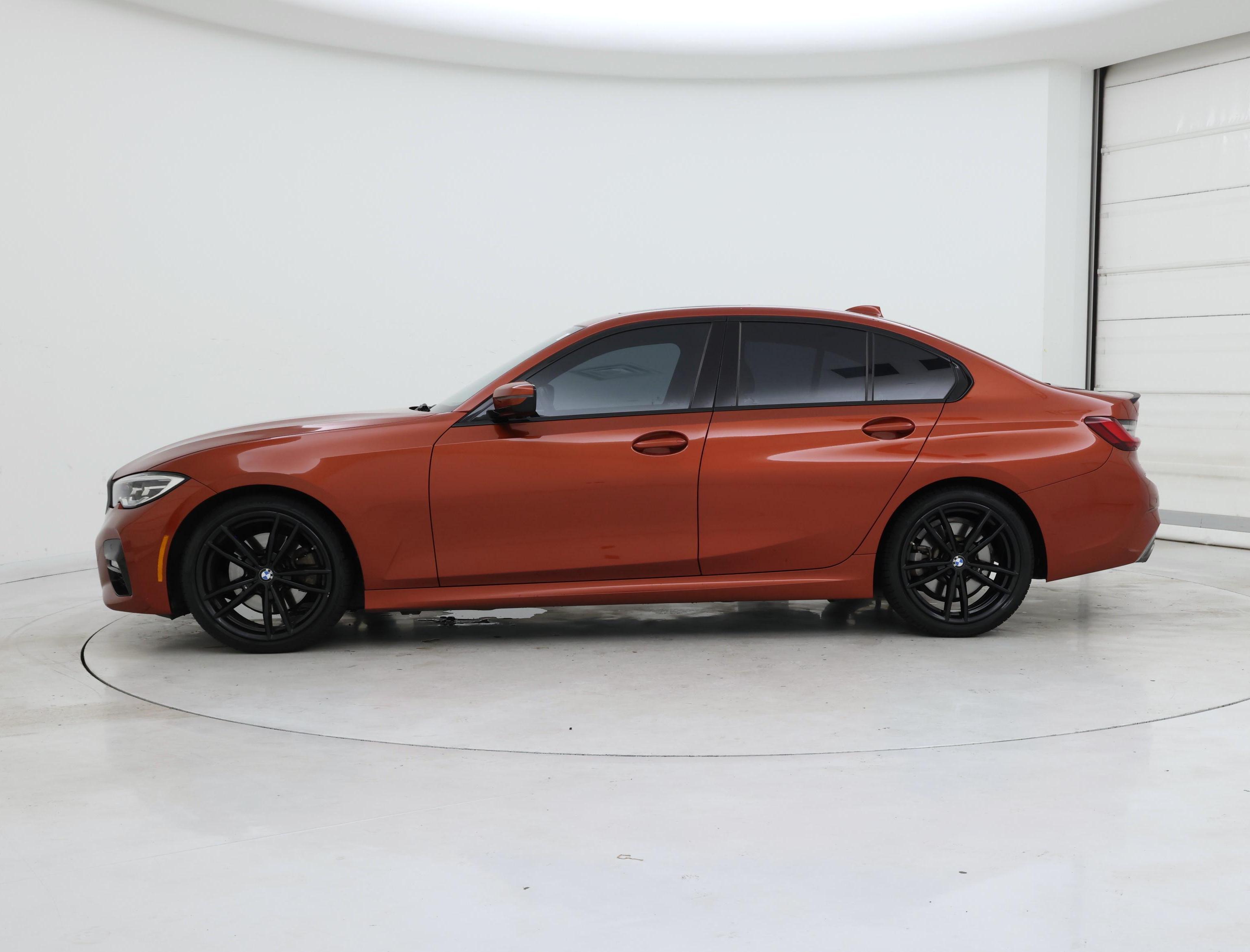 Thumbnail: 2022 BMW 3 Series - 3